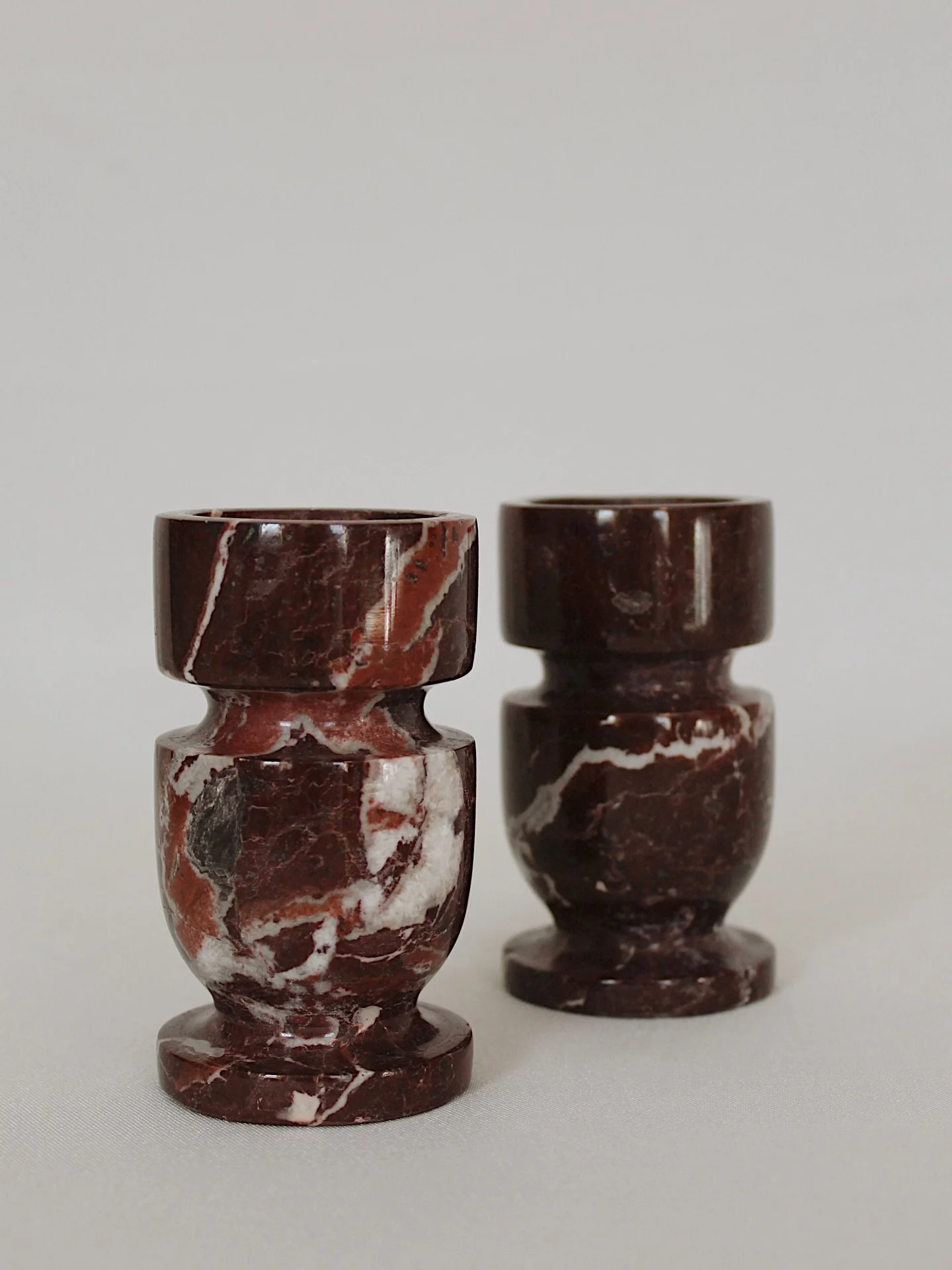 Vintage marble candle holders, set of two. Each 3.75&rdquo; tall, 2&rdquo; wide
$52 

Please head to CheckmateHomeInteriors.com to purchase by clicking the link in our bio. See the &ldquo;How It Works&rdquo; highlight for more information.