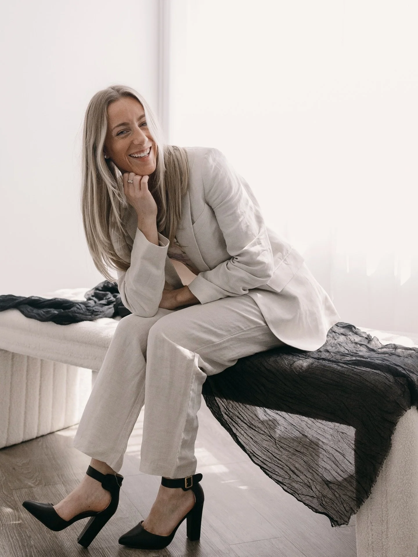 Turning 27 today and celebrating in the best way&hellip; with you!🤍

For those who are new here, I&rsquo;m Alexa, the owner and curator behind Checkmate Home. Every piece you see at Checkmate Home is something I personally source and fall in love wi