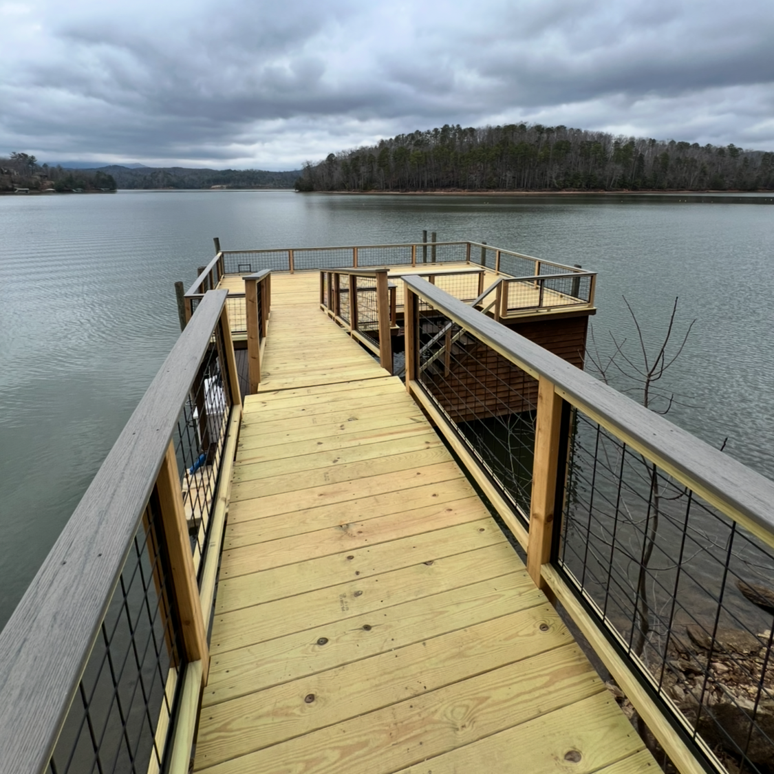 Aluminum Docks vs Wood Docks on Lake James: Which Is the Better Investment?