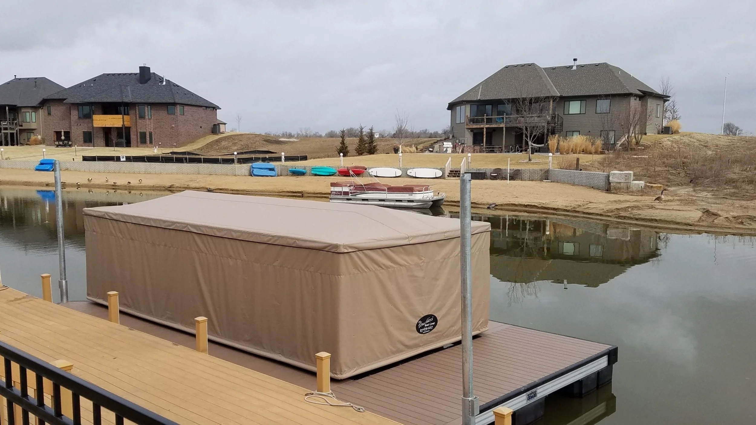 Touchless boat cover on Lake James. By Lakeside Services LKJ