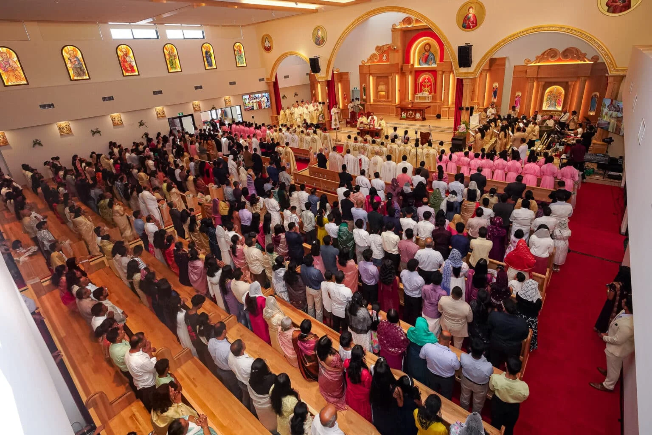 cathedra-Consigration-2024-4-1536x1024 (1)_1.png