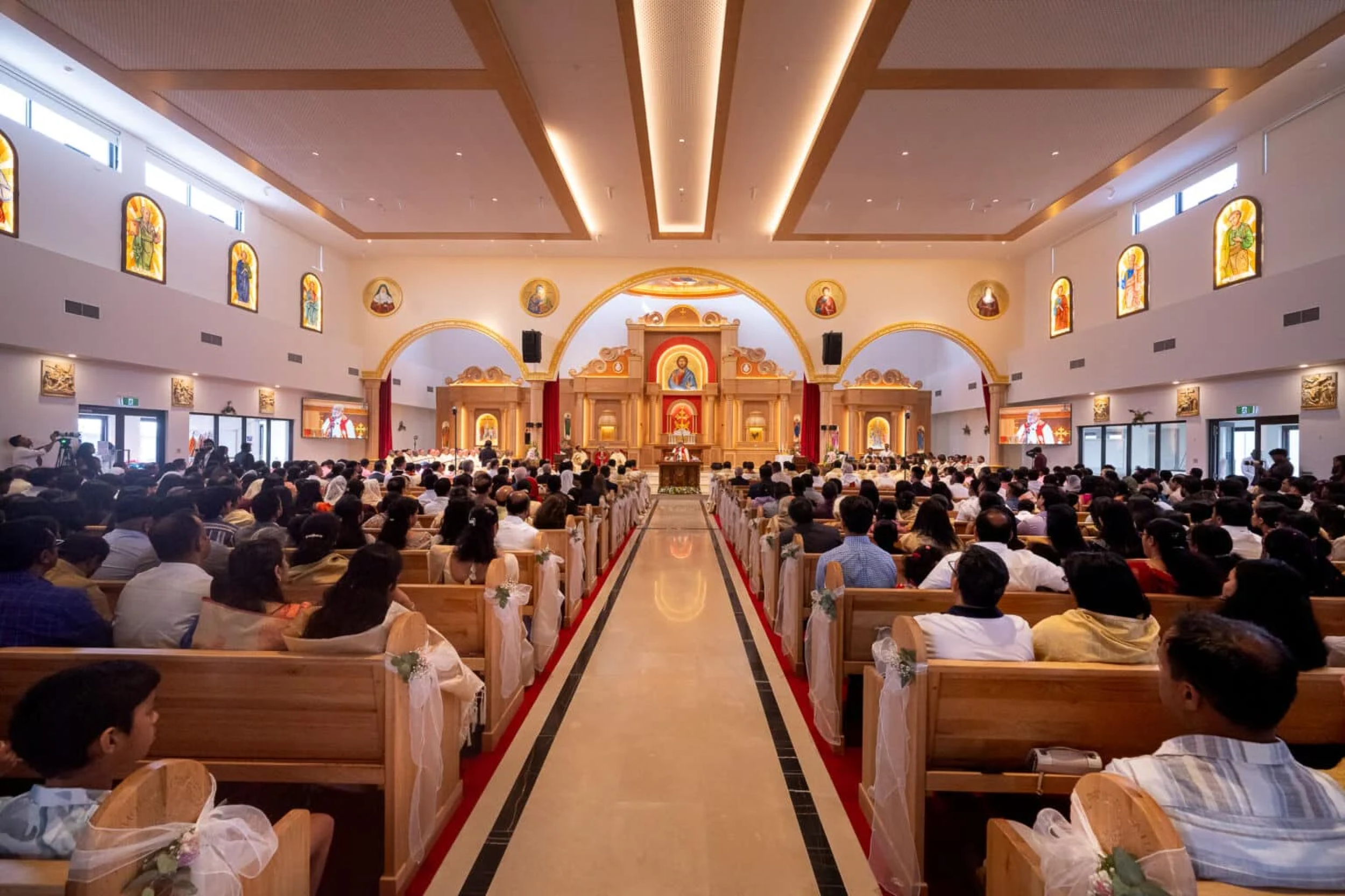 cathedra-Consigration-2024-6-1536x1024 (1)_1.png