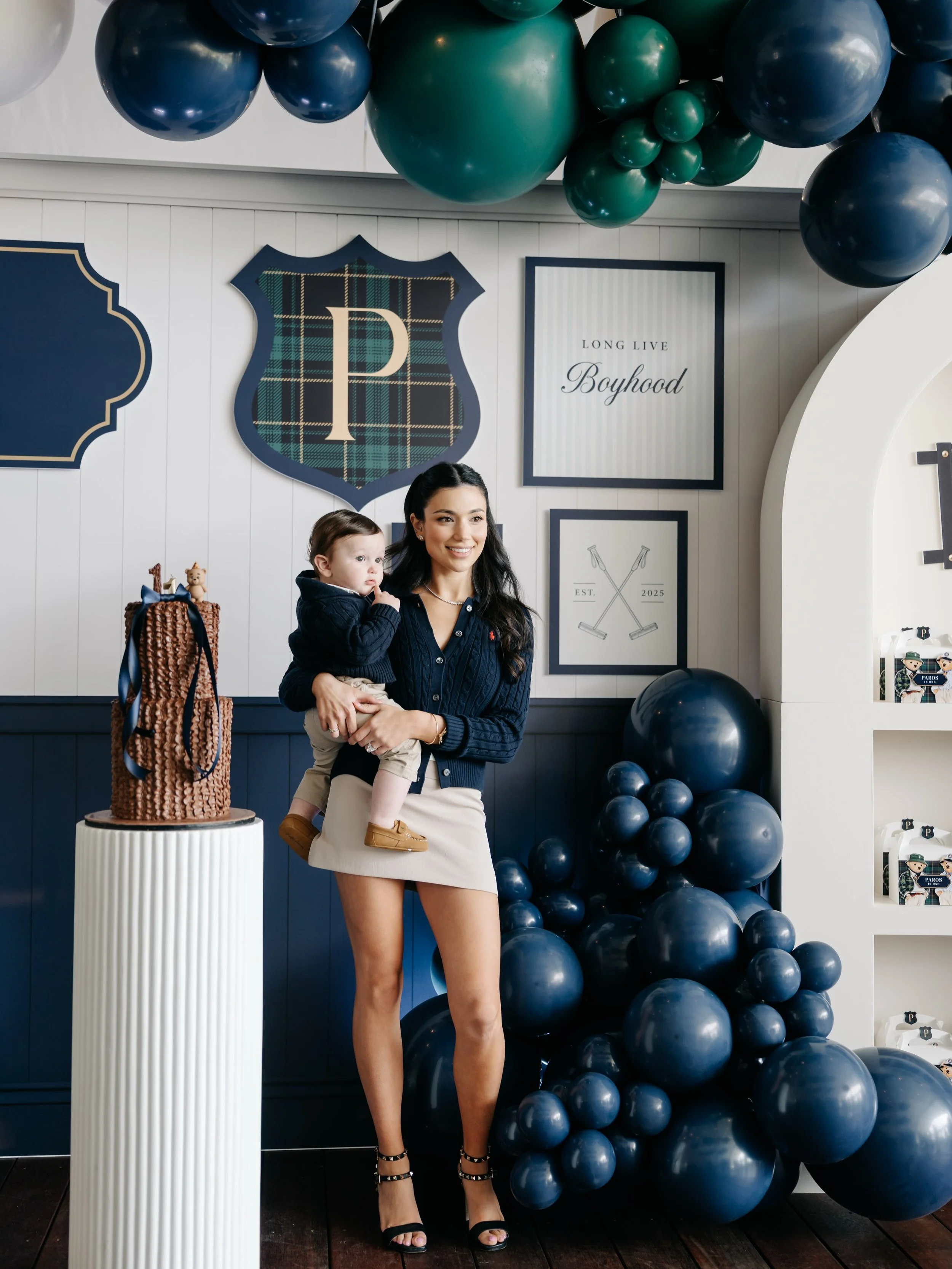 Paros&rsquo;s polo club 🧸

Event design, styling and graphics design @apeachyaffairevents
Balloons @blowoutballoons
Custom prints @event.signs
Custom floor @melbournefloorwraps
Custom favours @paperstudio.au
Arch prop @mimisweddingsandevents
Cake @n