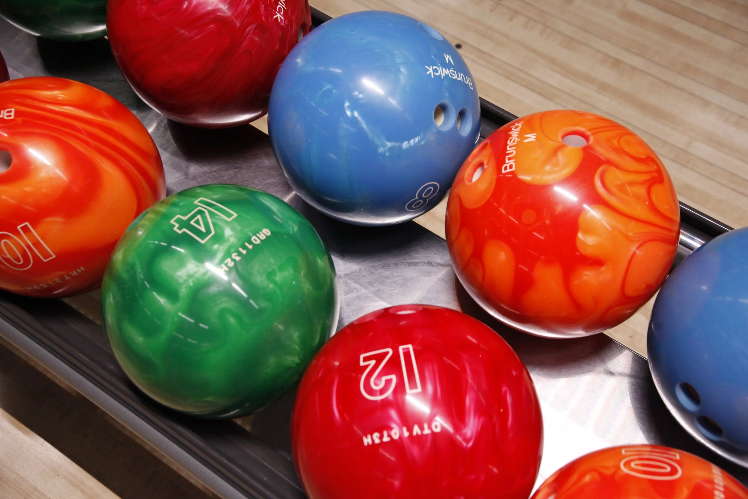 bowling balls2.JPG