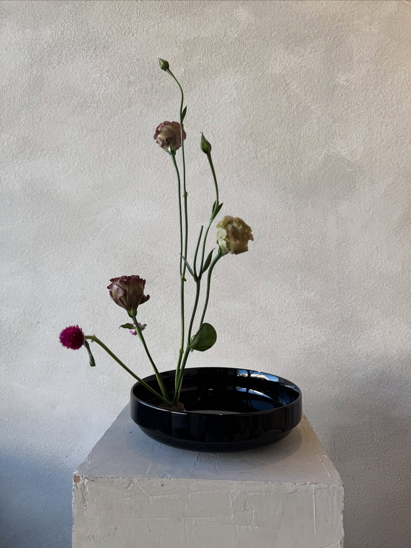 Simplicity and structure, lisianthus and clover.