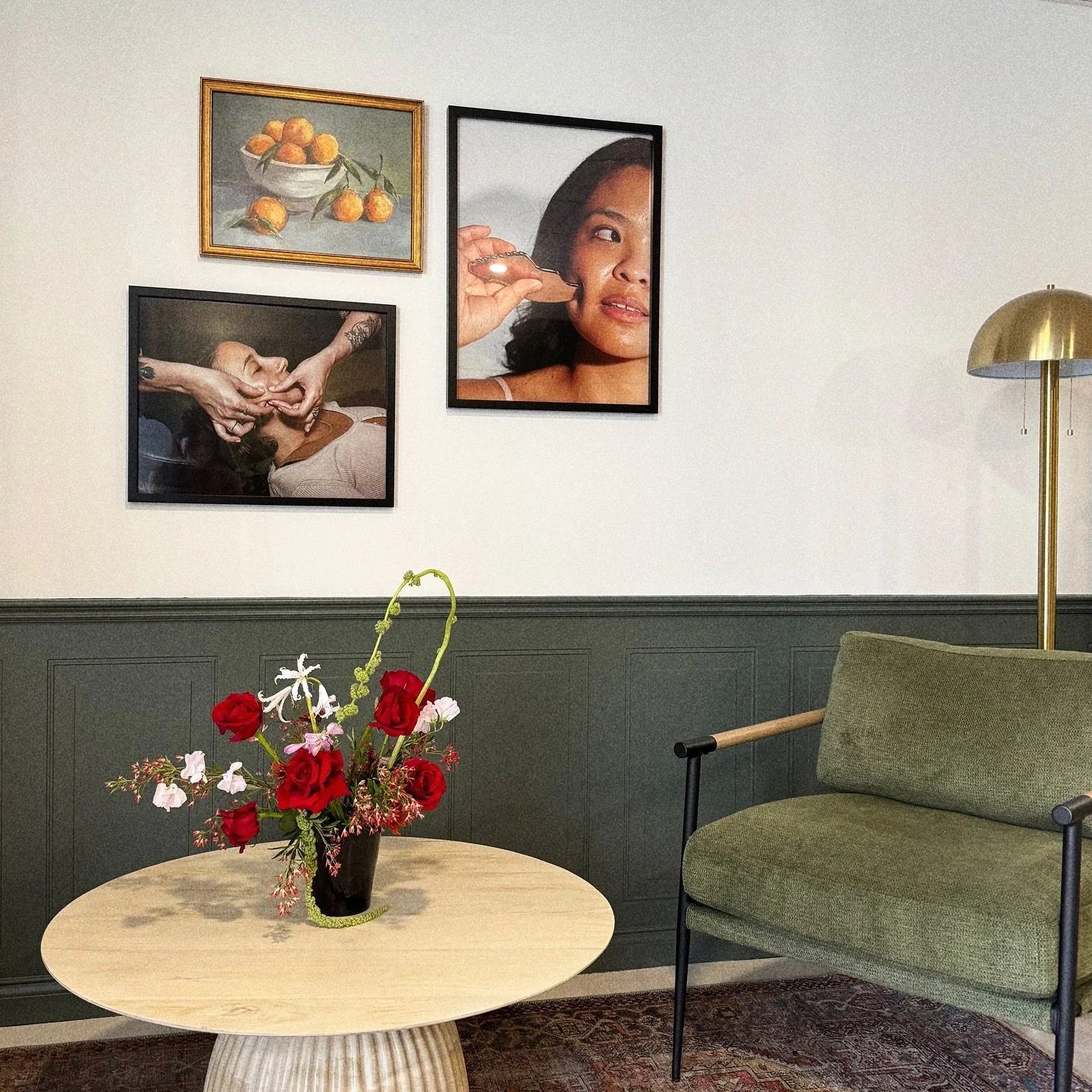 @skinsculptingbar is a safe space ✨💚💆🏻&zwj;♀️ Did a little something different :-)