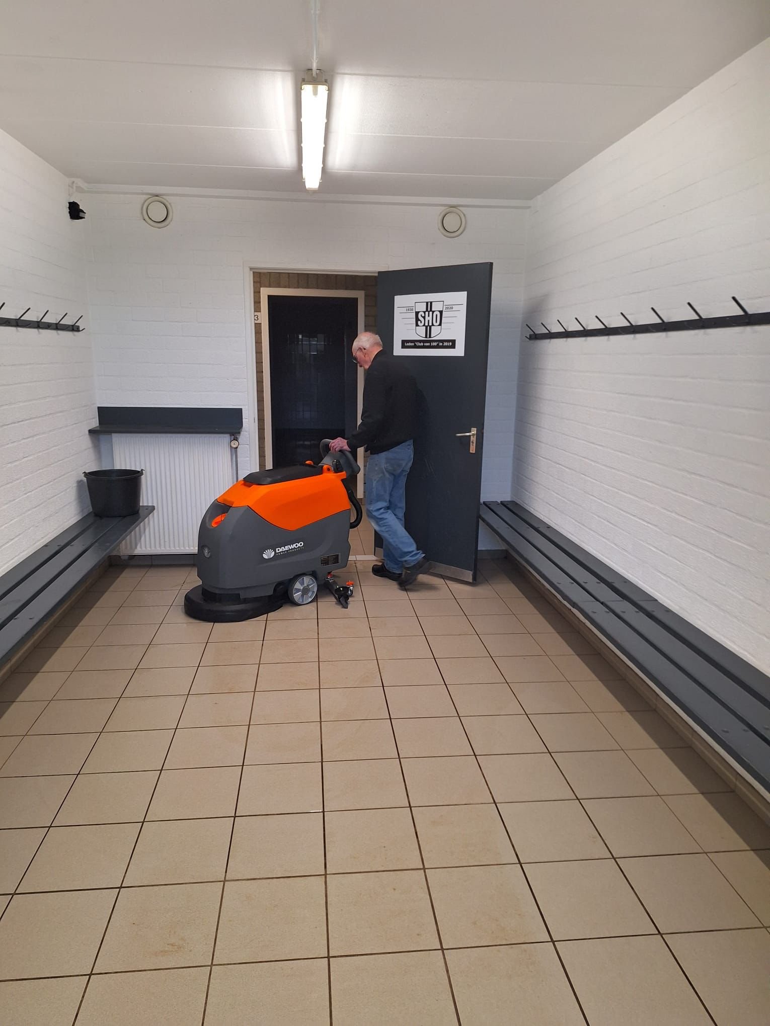 WhatsApp Image 2025-04-02 at 16.17.08 (3).jpeg