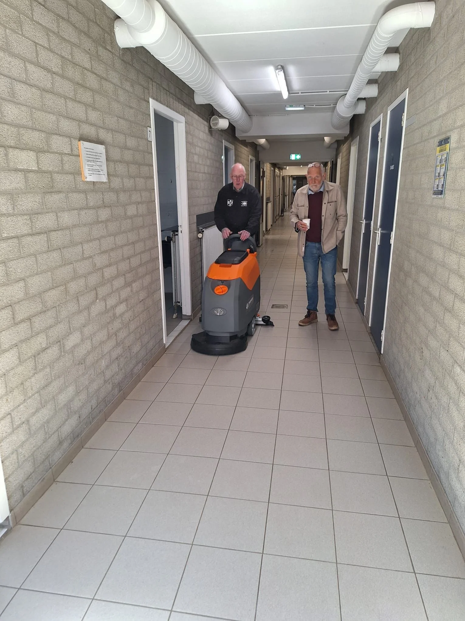 WhatsApp Image 2025-04-02 at 16.17.08 (1).jpeg