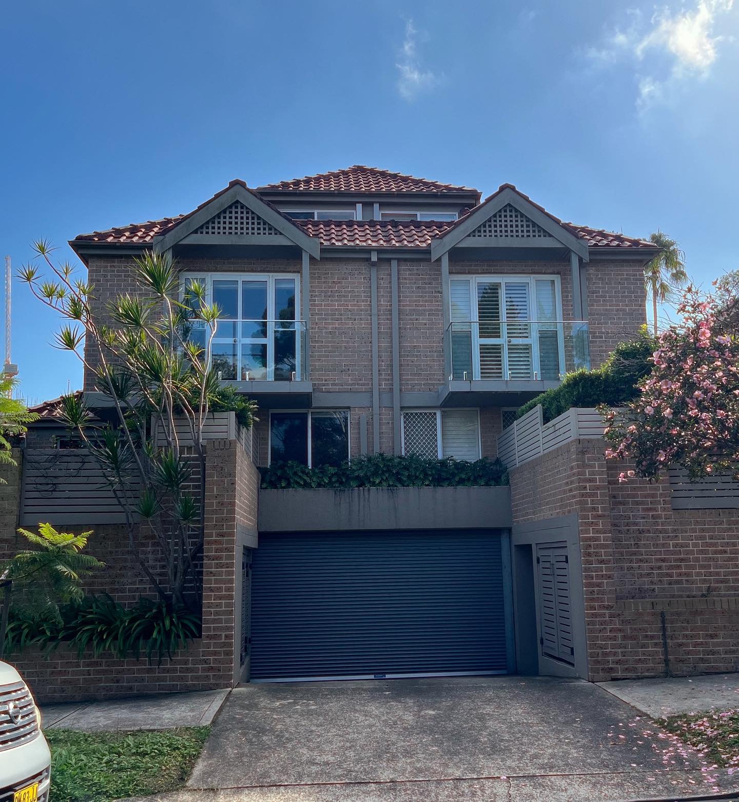 DA LODGED ✅

Pleased to have recently submitted a Develolment Application to North Sydney Council for a Class 2 Alterations and Additions Project.

Sokkar Group acted on belhalf of the client to deliver project management, design management and engin