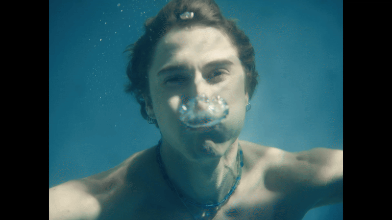 underwater.gif