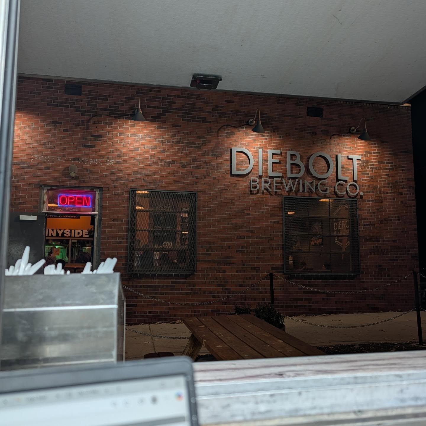 Y'all come eat! @dieboltbrewing