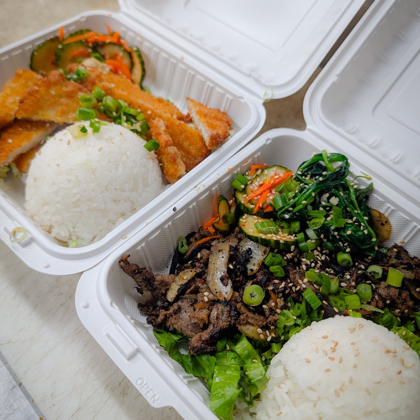 Dinner is served! Come eat! 
.
.
#koreanstreetfood #koreanbbq #meat