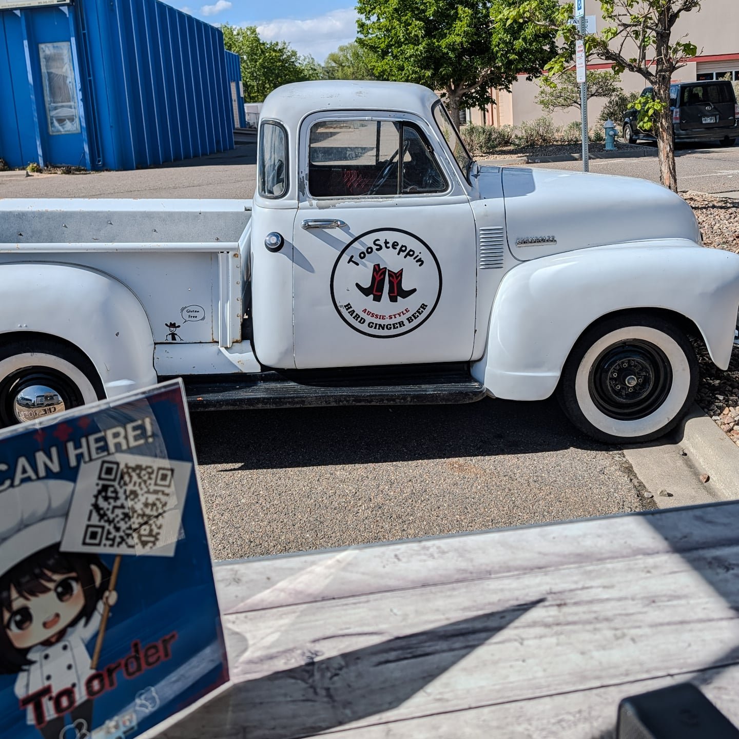 We're in #bouldercolorado @toosteppin.gingerbeer 🍺 Come eat! Here till 8!