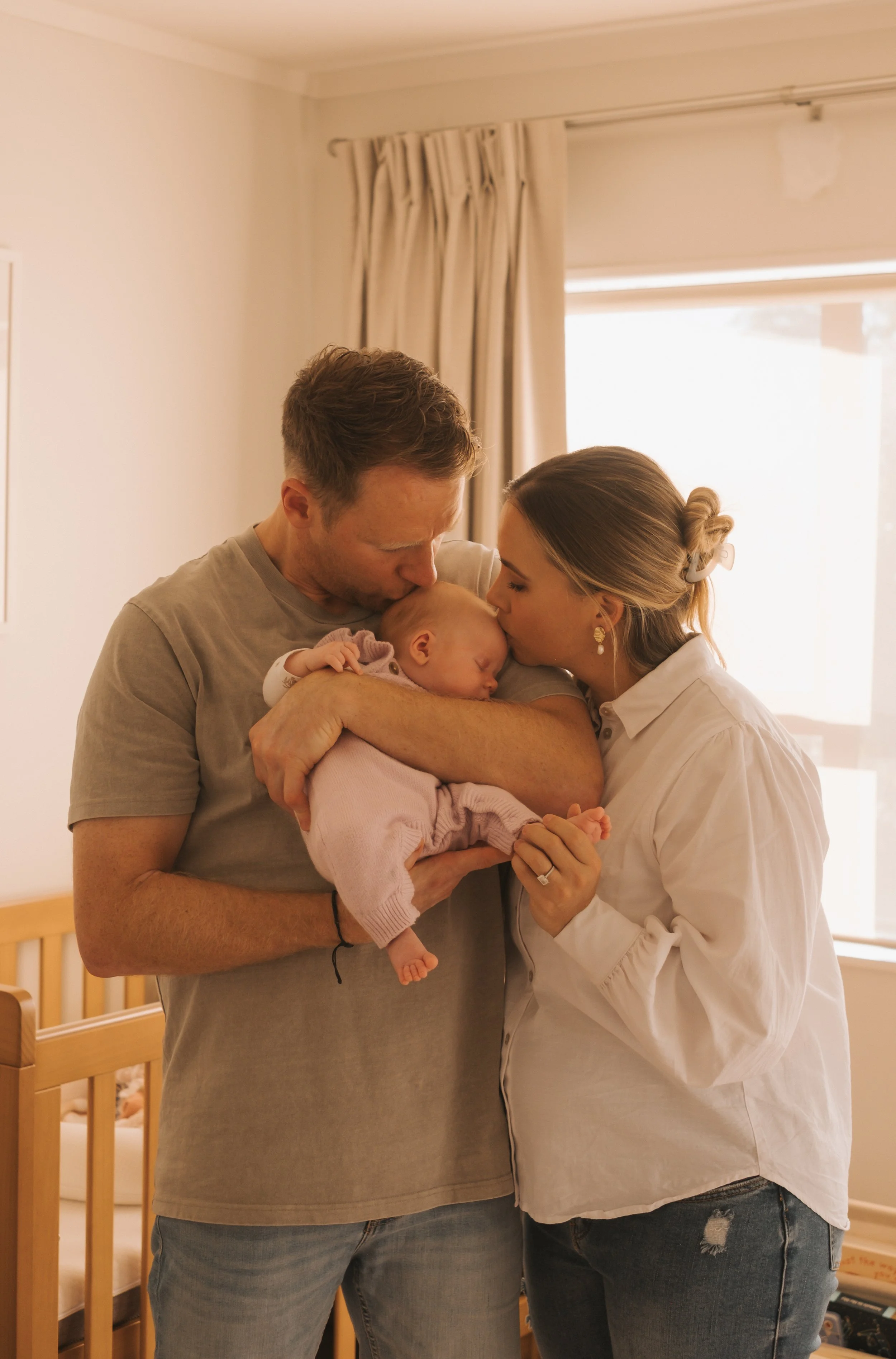 natural in home newborn sessions in Auckland and Christchurch 