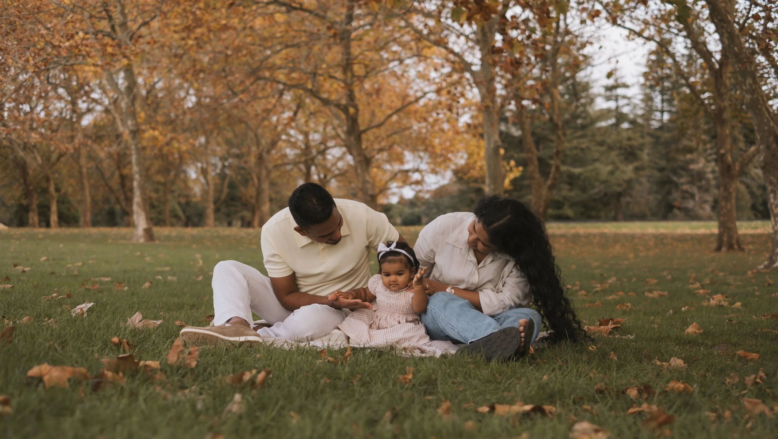 Auckland and Christchurch natural family portraits.jpg