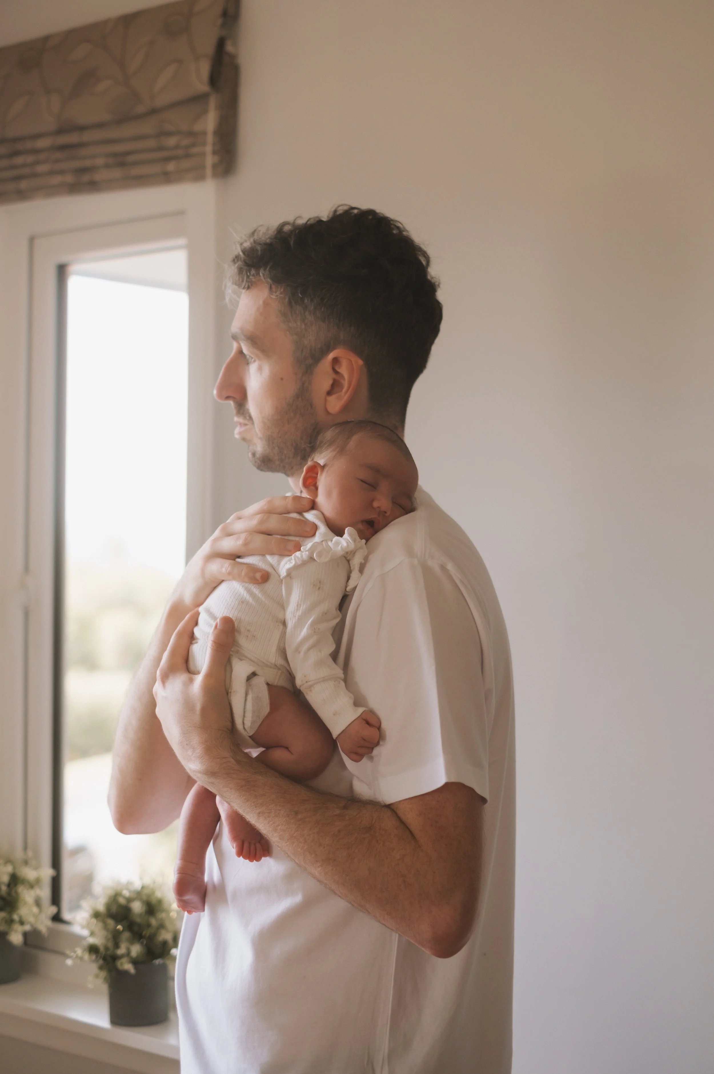 natural in home newborn sessions in Auckland and Christchurch 