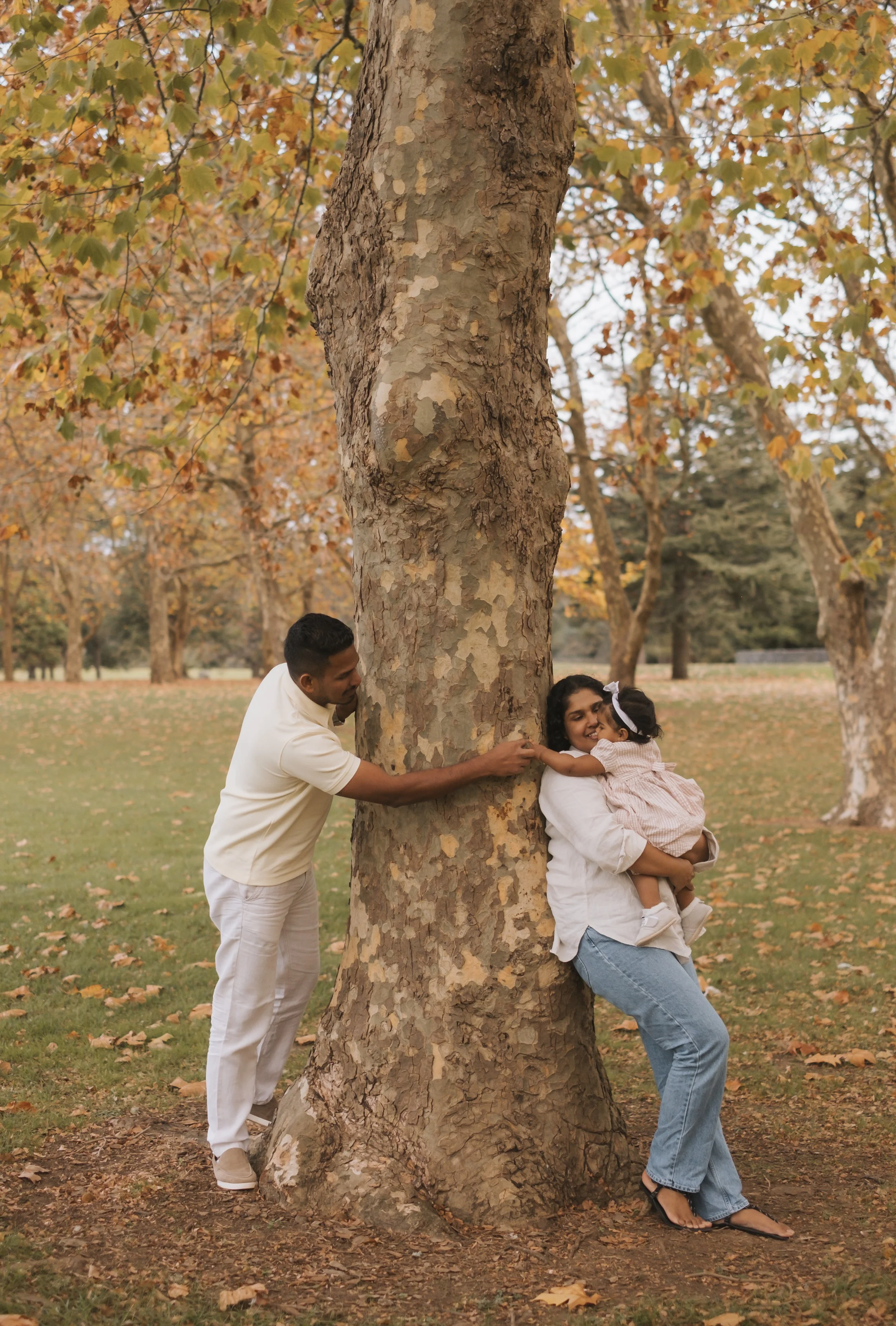 Auckland and Christchurch natural family portraits.jpg