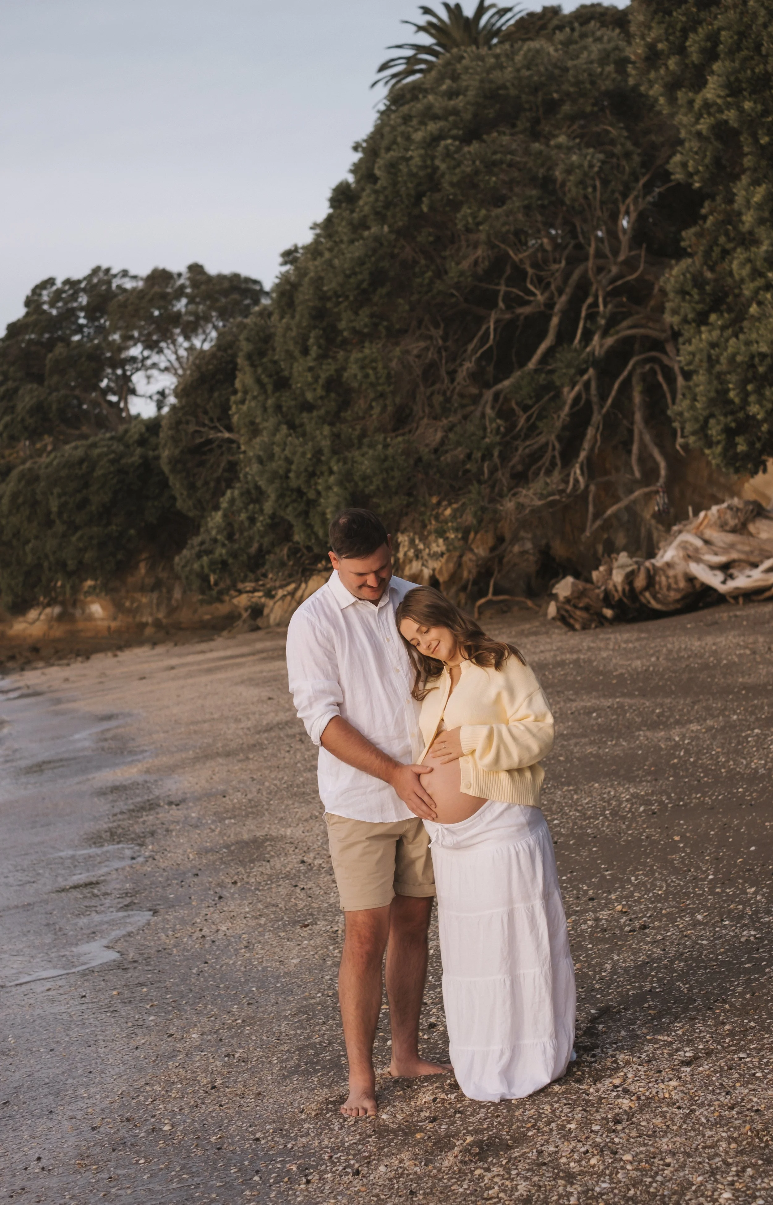 Celebrate your pregnancy, family milestones or engagement with natural, timeless portraits in Auckland and Christchurch. 