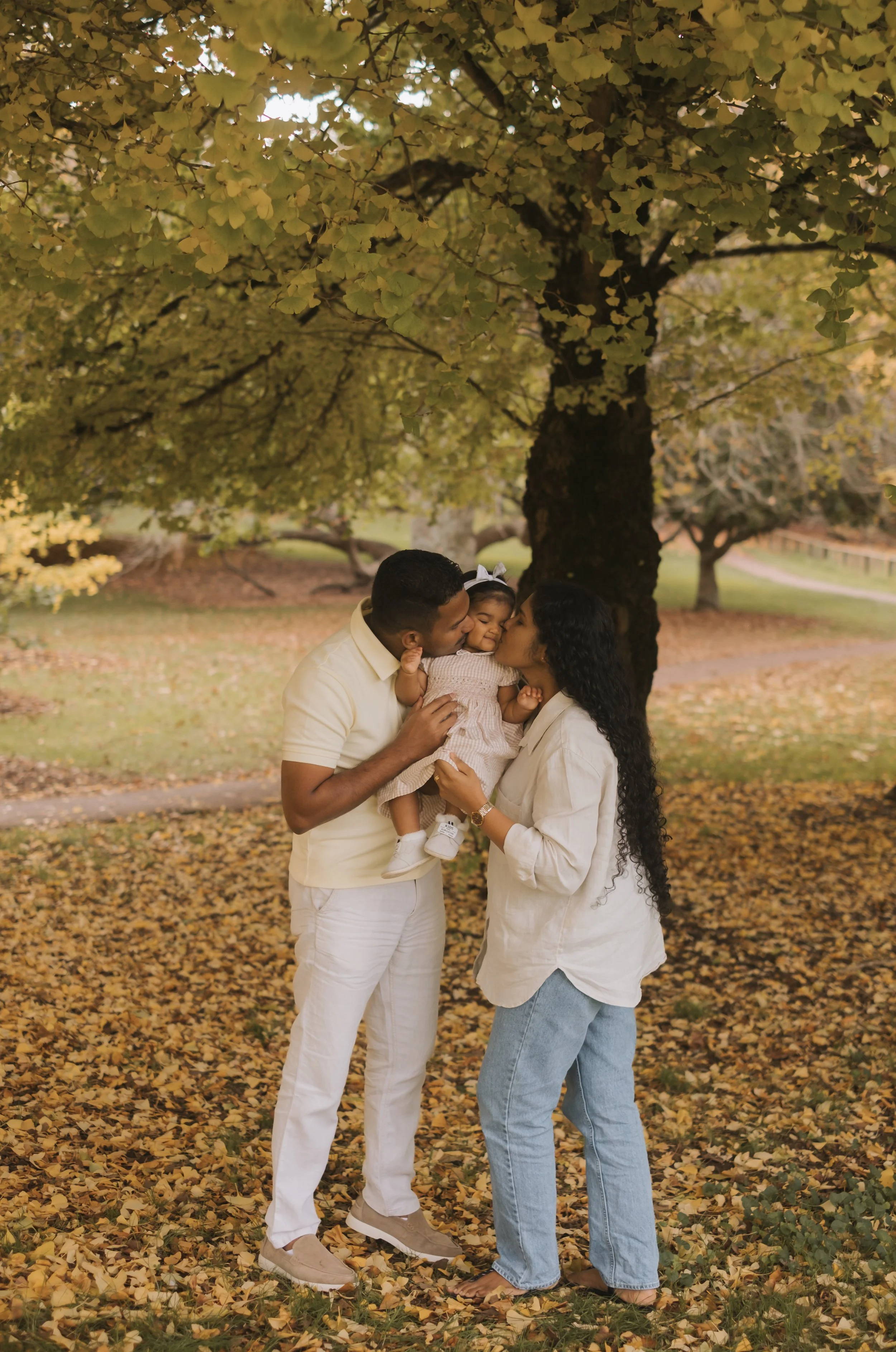 Auckland and Christchurch natural family portraits.jpg