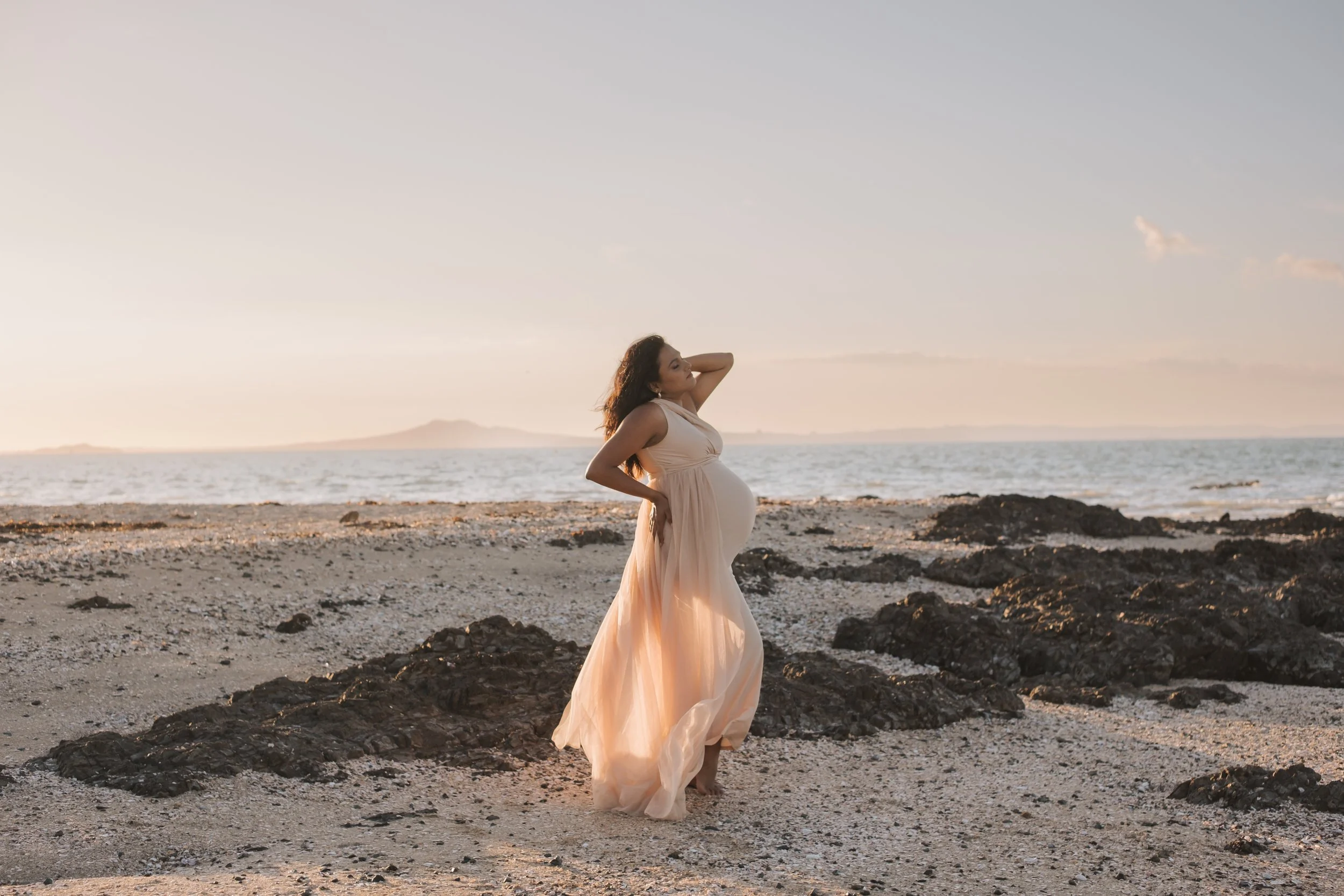 beach maternity photography In Auckland and Christchurch. 
