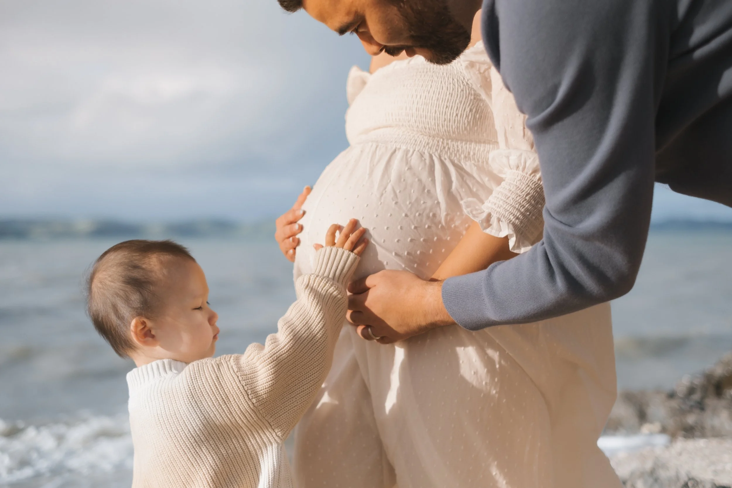 beach maternity photos in Auckland and Christchurch.jpg