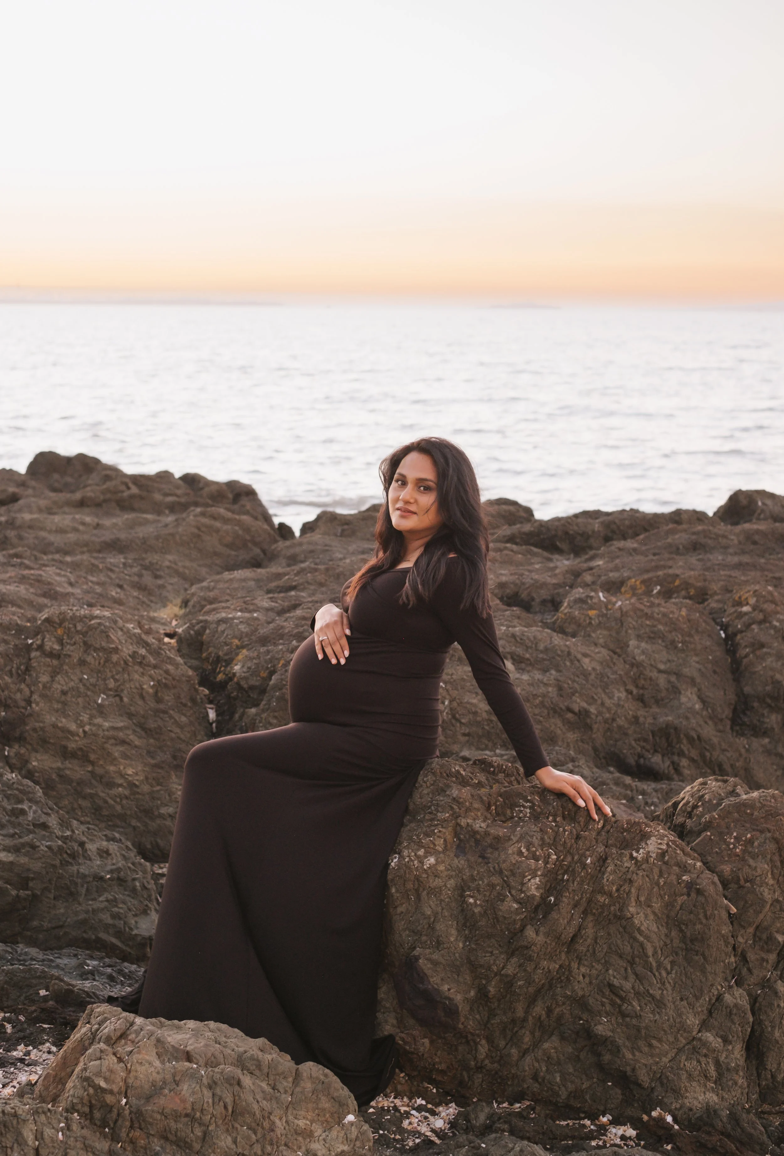 beach maternity photography In Auckland and Christchurch. 