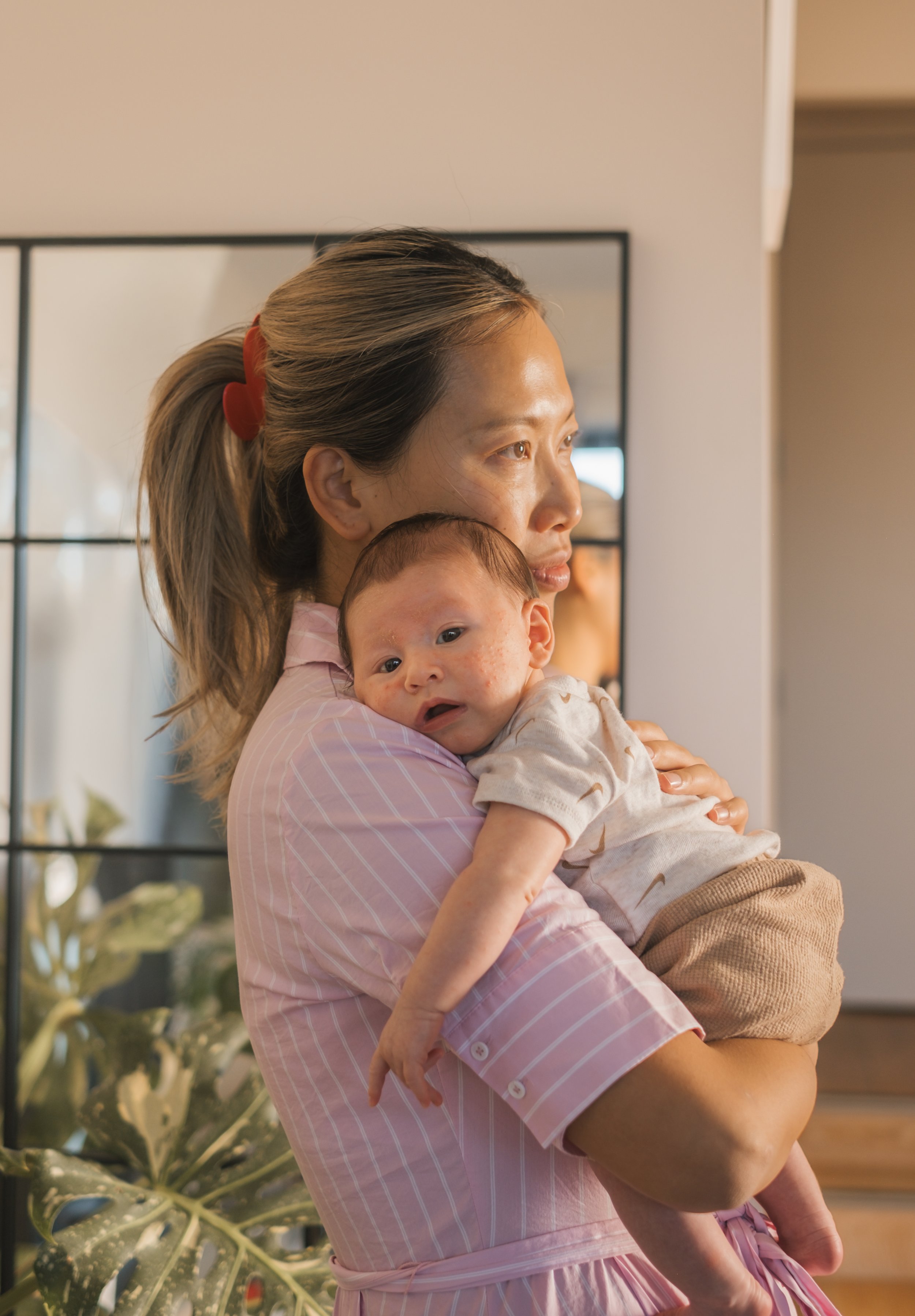 natural in home newborn sessions in Auckland and Christchurch 