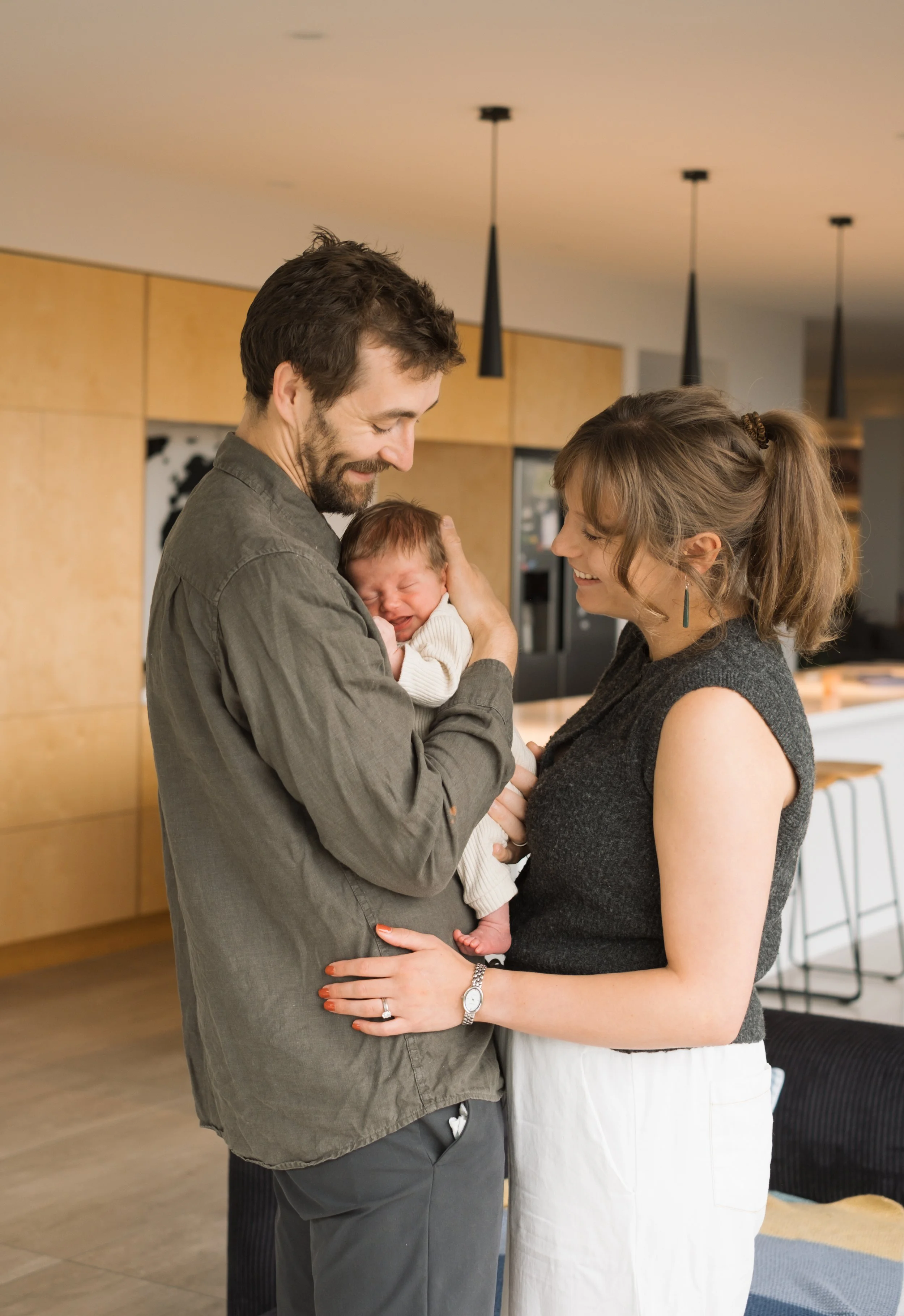 natural in home newborn sessions in Auckland and Christchurch 