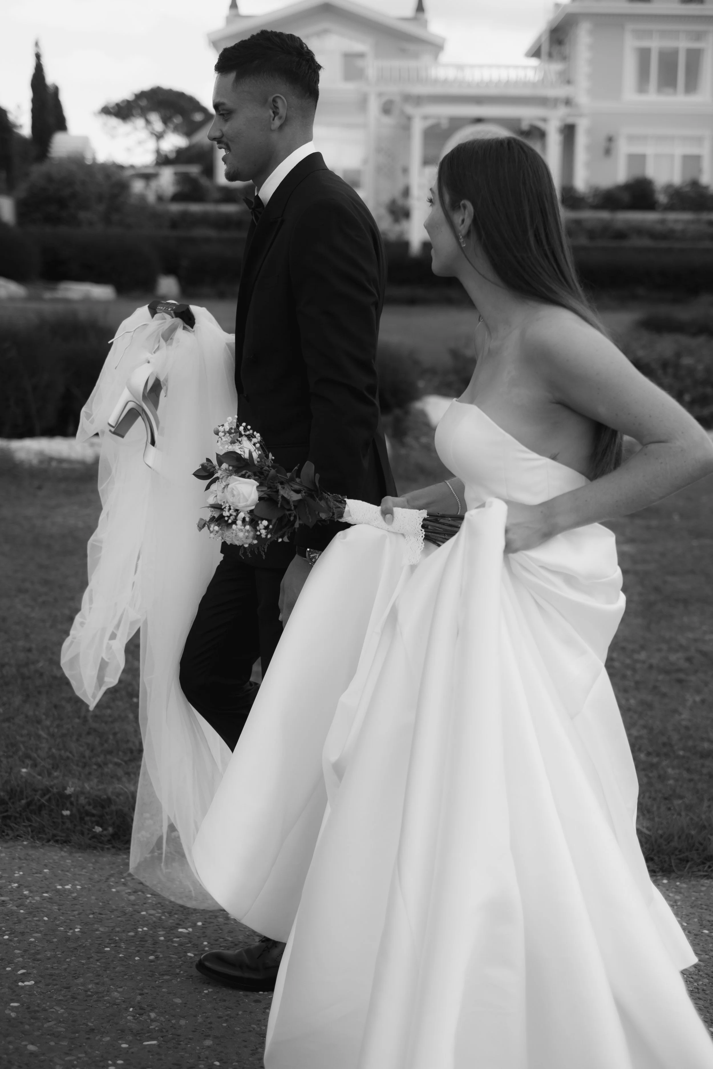 New Zealand elopement photographer.jpg
