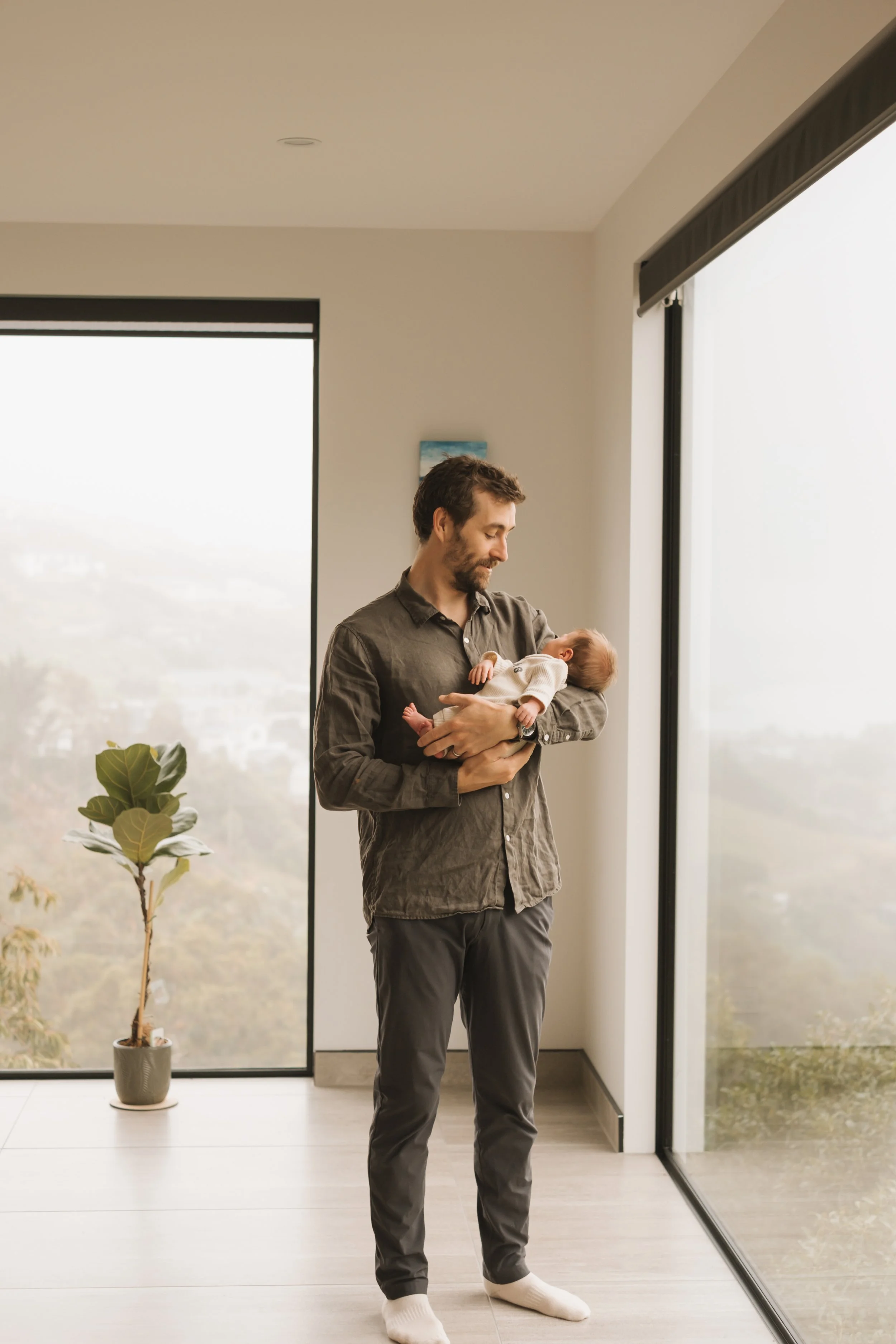 natural in home newborn sessions in Auckland and Christchurch 