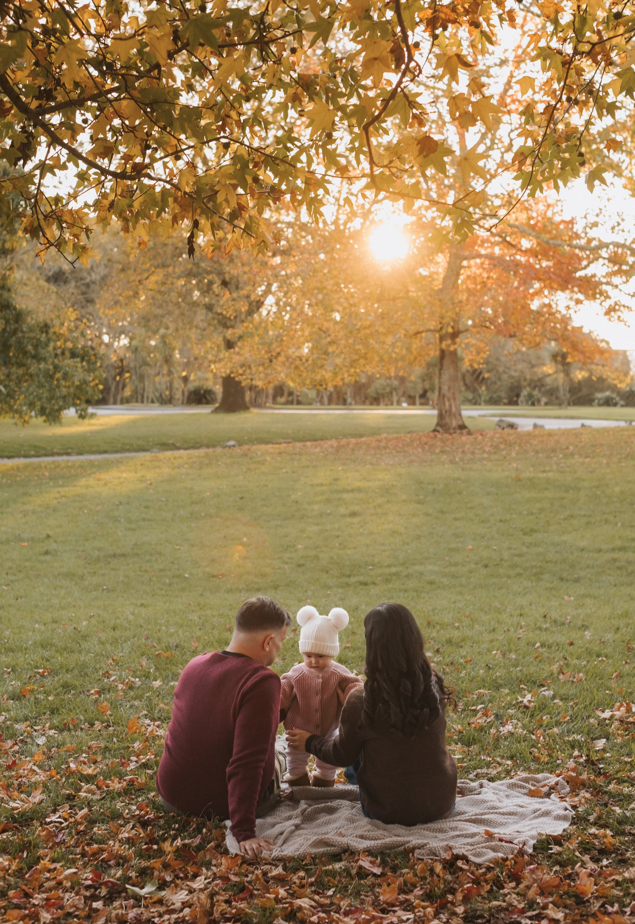 natural warm tones family portraits in Auckland and Christchurch new zealand.jpg