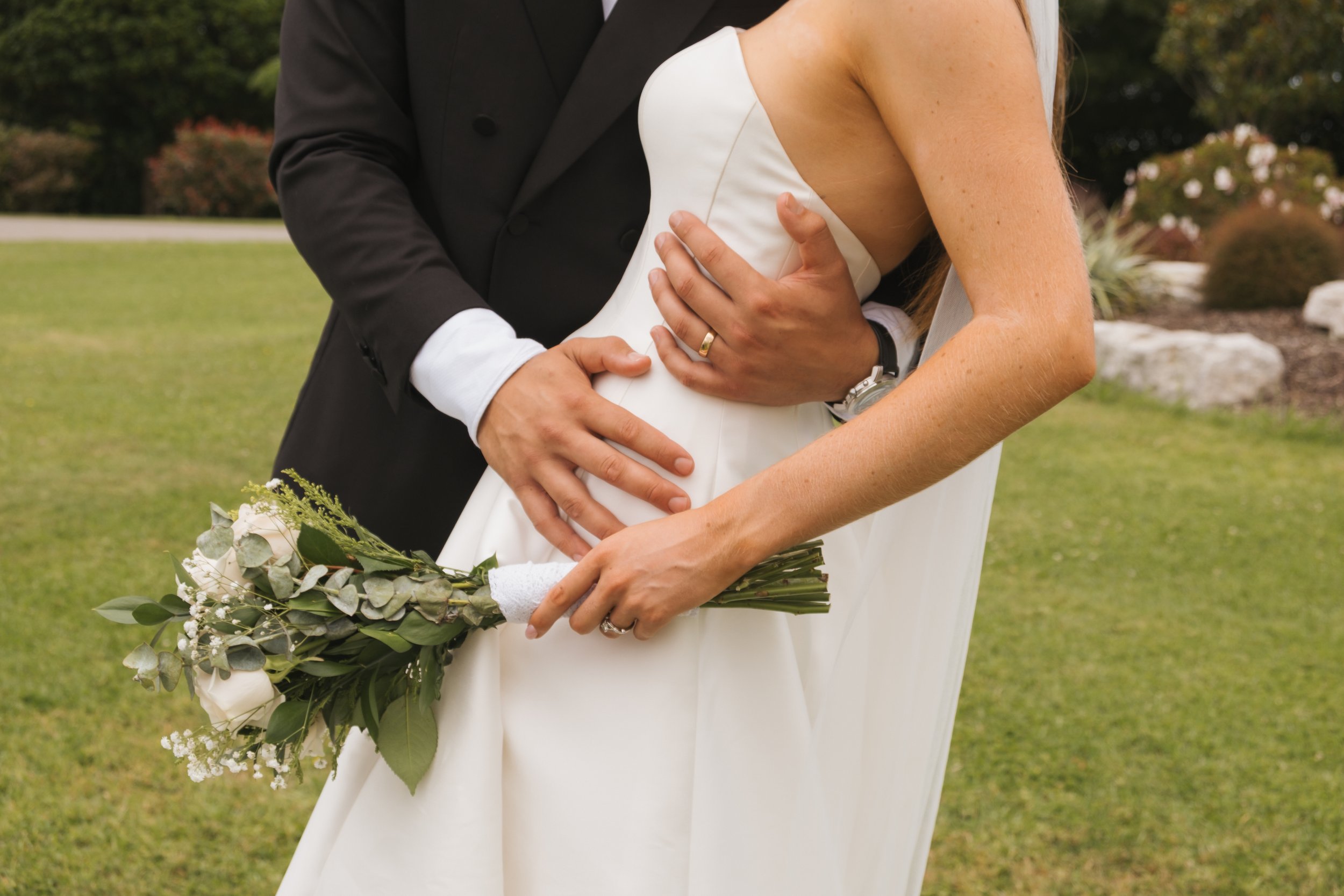 Auckland & Christchurch elopement & wedding photographer.jpg