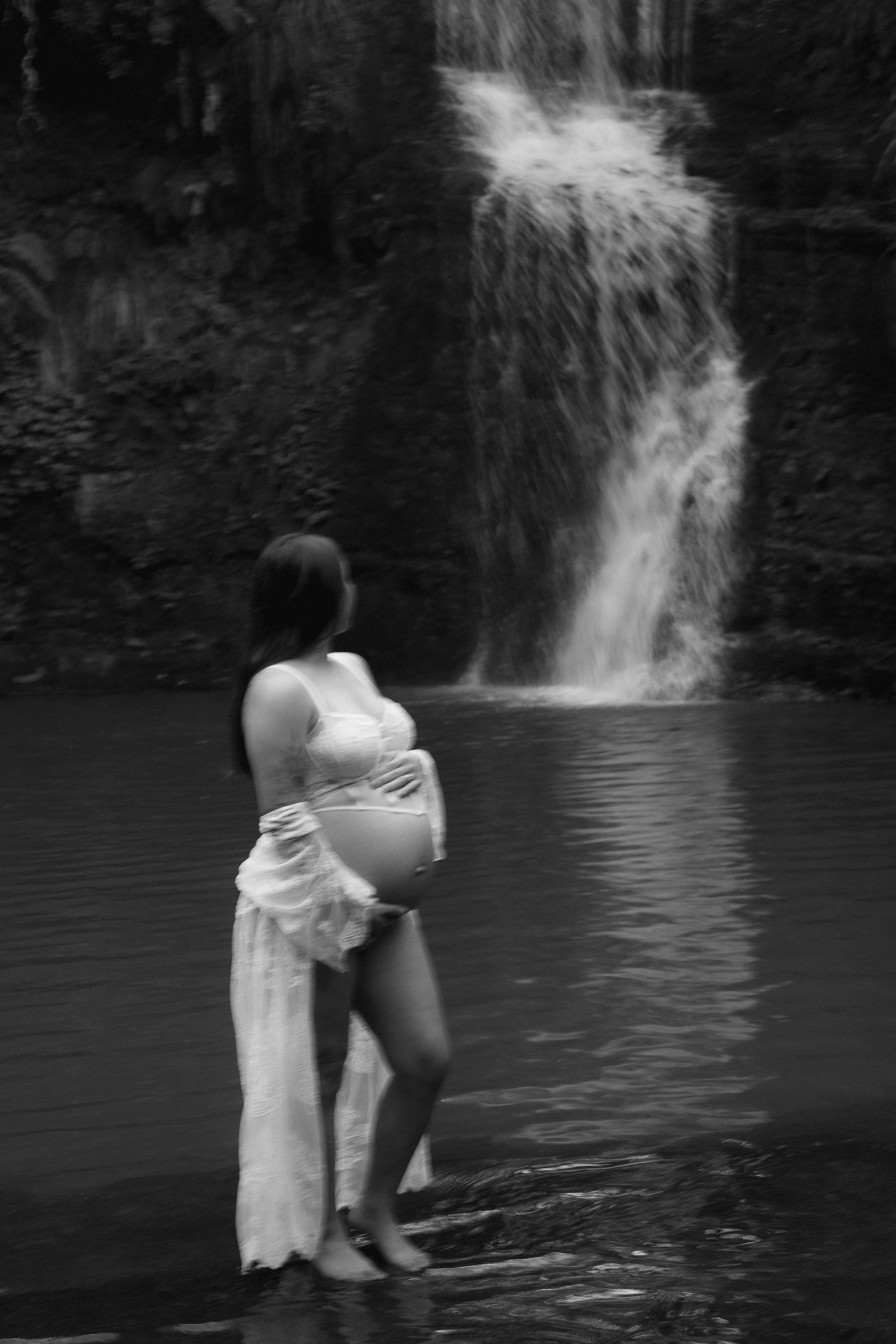 Natural maternity photography In Auckland and Christchurch. 