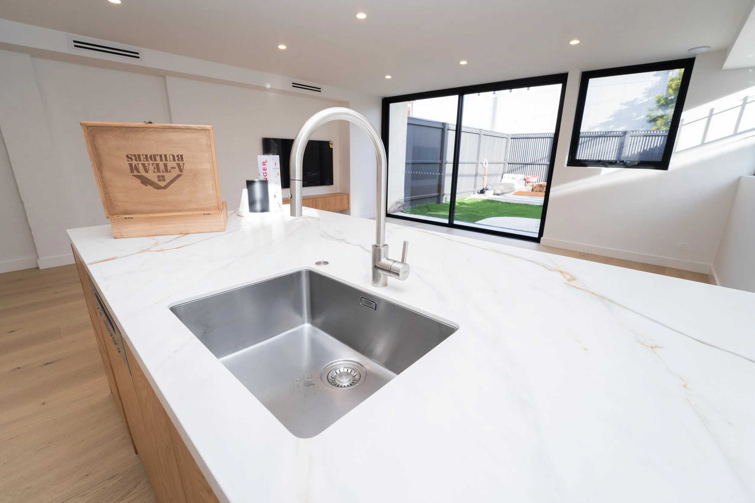 Melbourne before-and-after photography for builders, renovations and property projects.