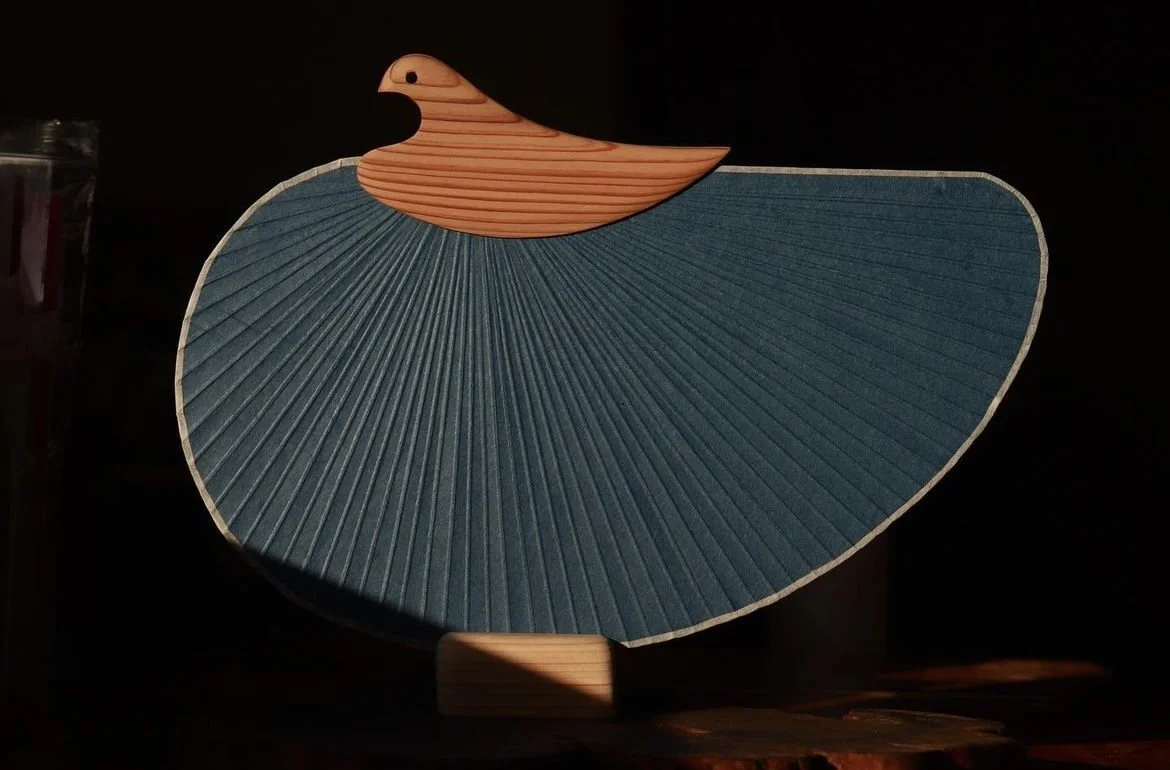 Miyako Uchiwa Chidori Fan - Inshu Washi (Navy Blue)