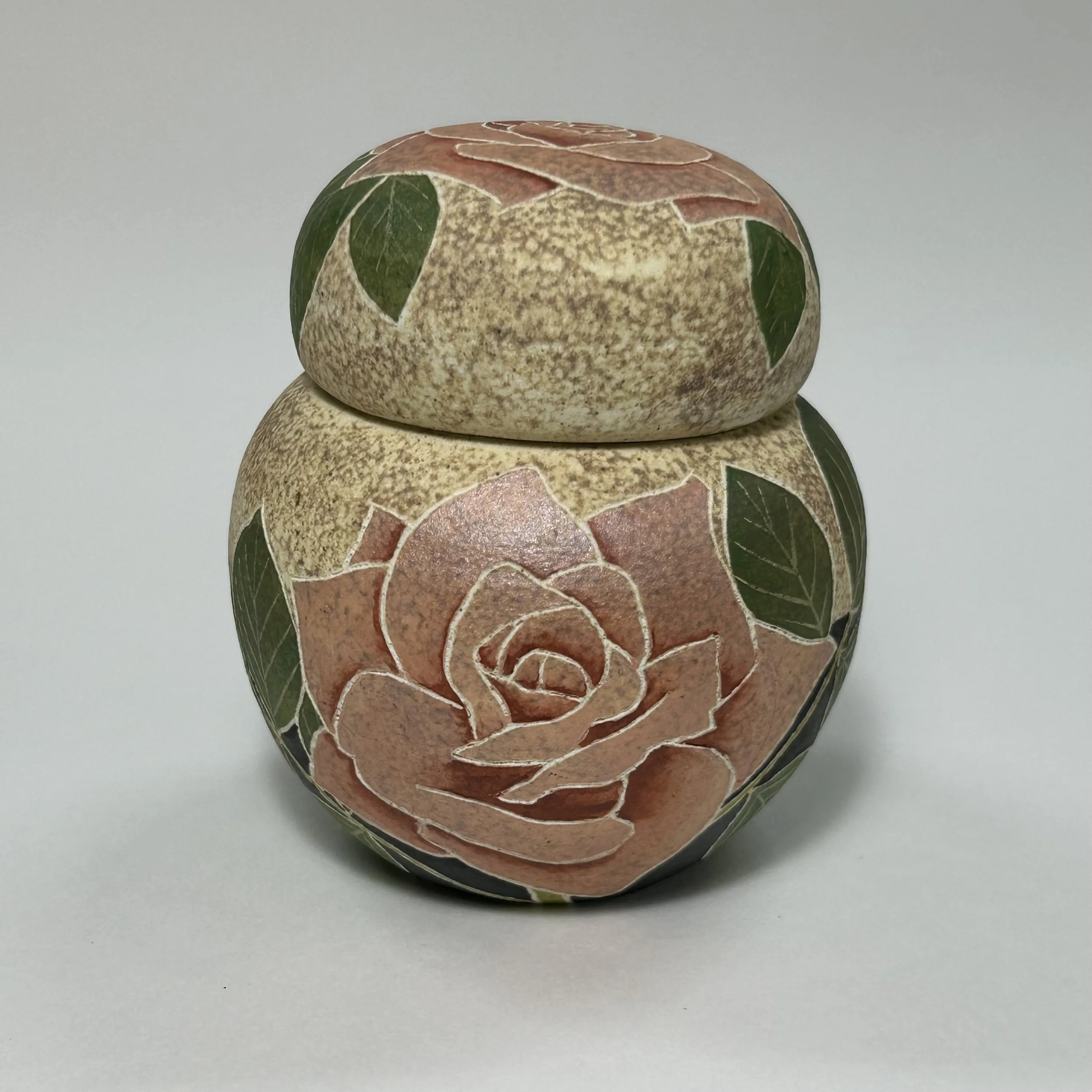 Saijiki Series: Rose Pattern Lidded Jar
