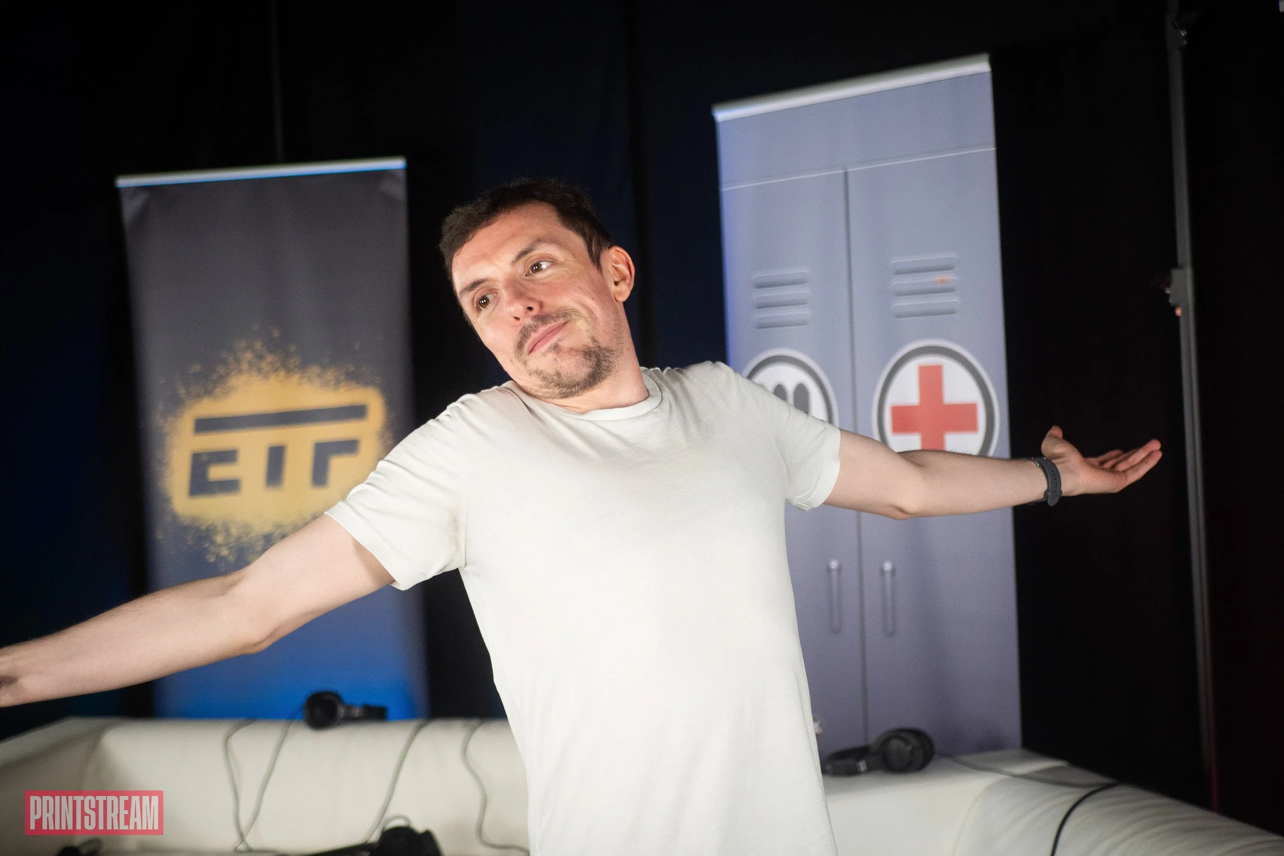Esports-Portfolio-04.jpg