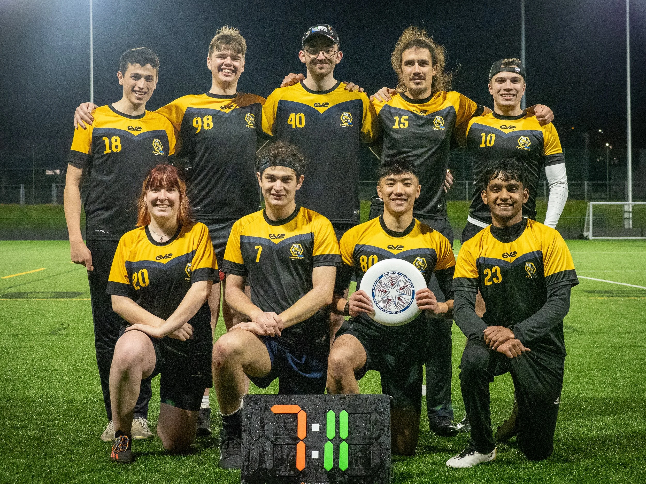 Frisbee-40.jpg