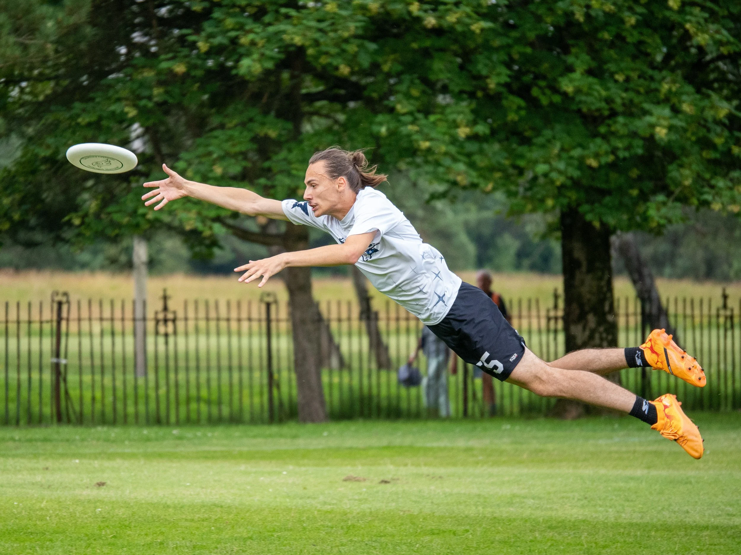 Frisbee-23.jpg