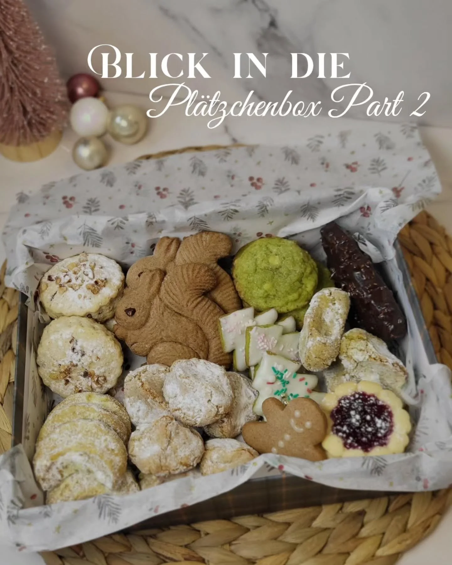 ✨️Noch ein Blick. Noch mehr Weihnachtsgef&uuml;hle 🍪

Part II Blick in die Pl&auml;tzchenbox 🤗

✨️ Gew&uuml;rz Lebkuchen
✨️ Matcha Cookie &amp; wei&szlig;e Schokodrops
✨️ Pizzicotti Walnuss Kaffee
✨️ Pistazien Kipferl
✨️ Haselnuss Schokotaler
✨️ Ma