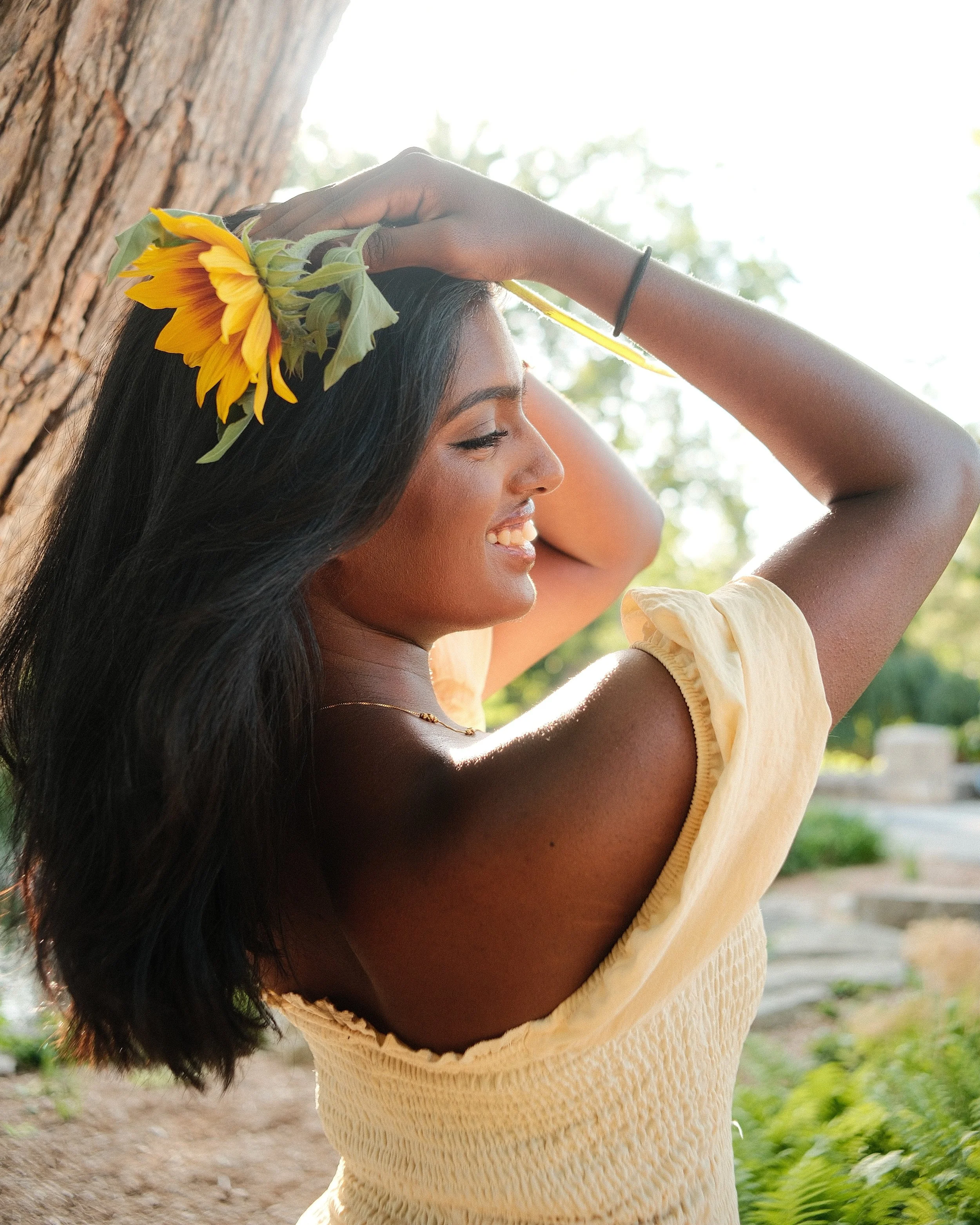 NerenyaYellowDressSunflowerFinalized (32 of 36).JPG