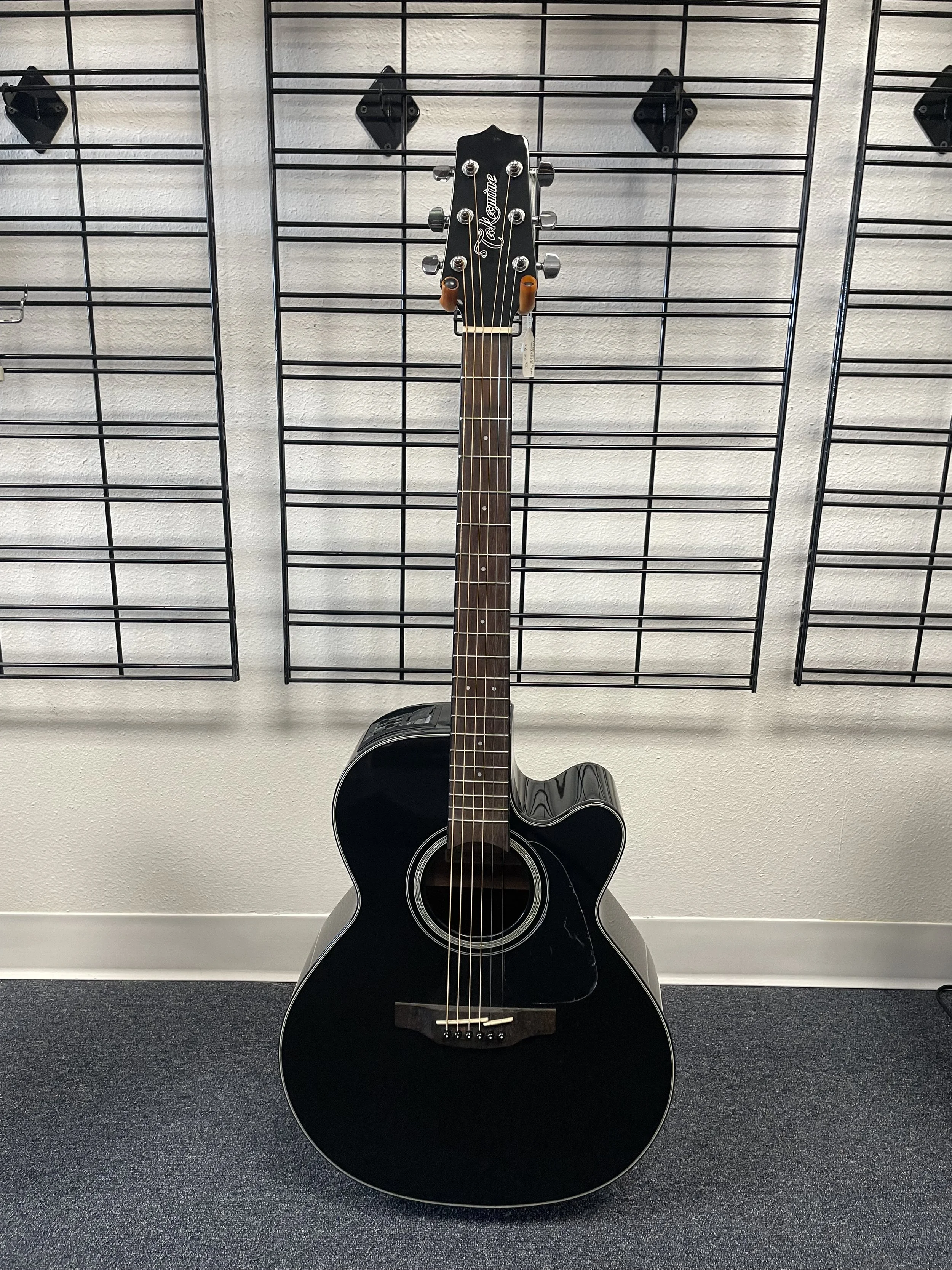 $630   Takamine GN30CE-BLK, Solid Spruce Top, Sapele Body, Hi Gloss Black Finish, TP-4TD
