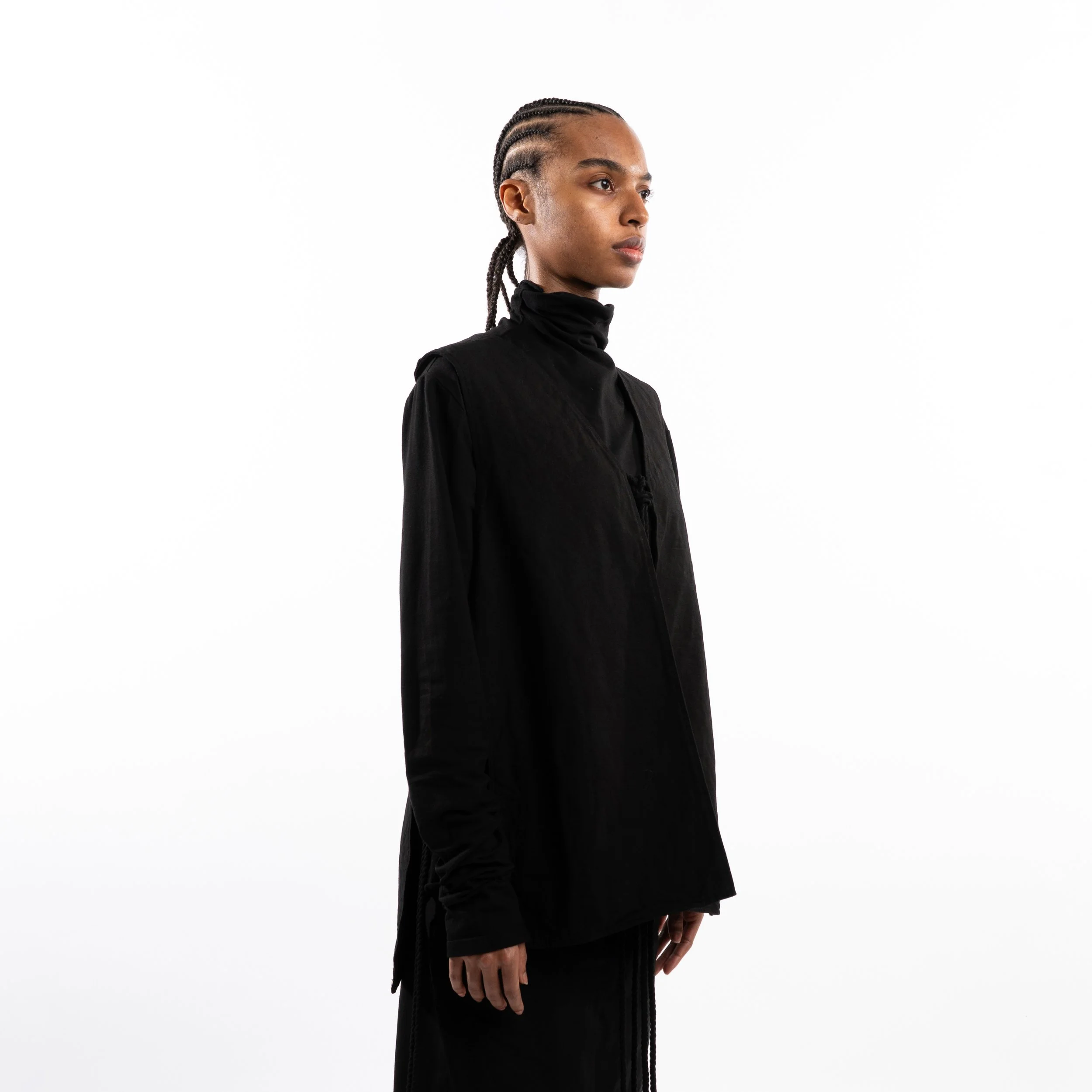 HW26 Ecomm On body-065.jpg