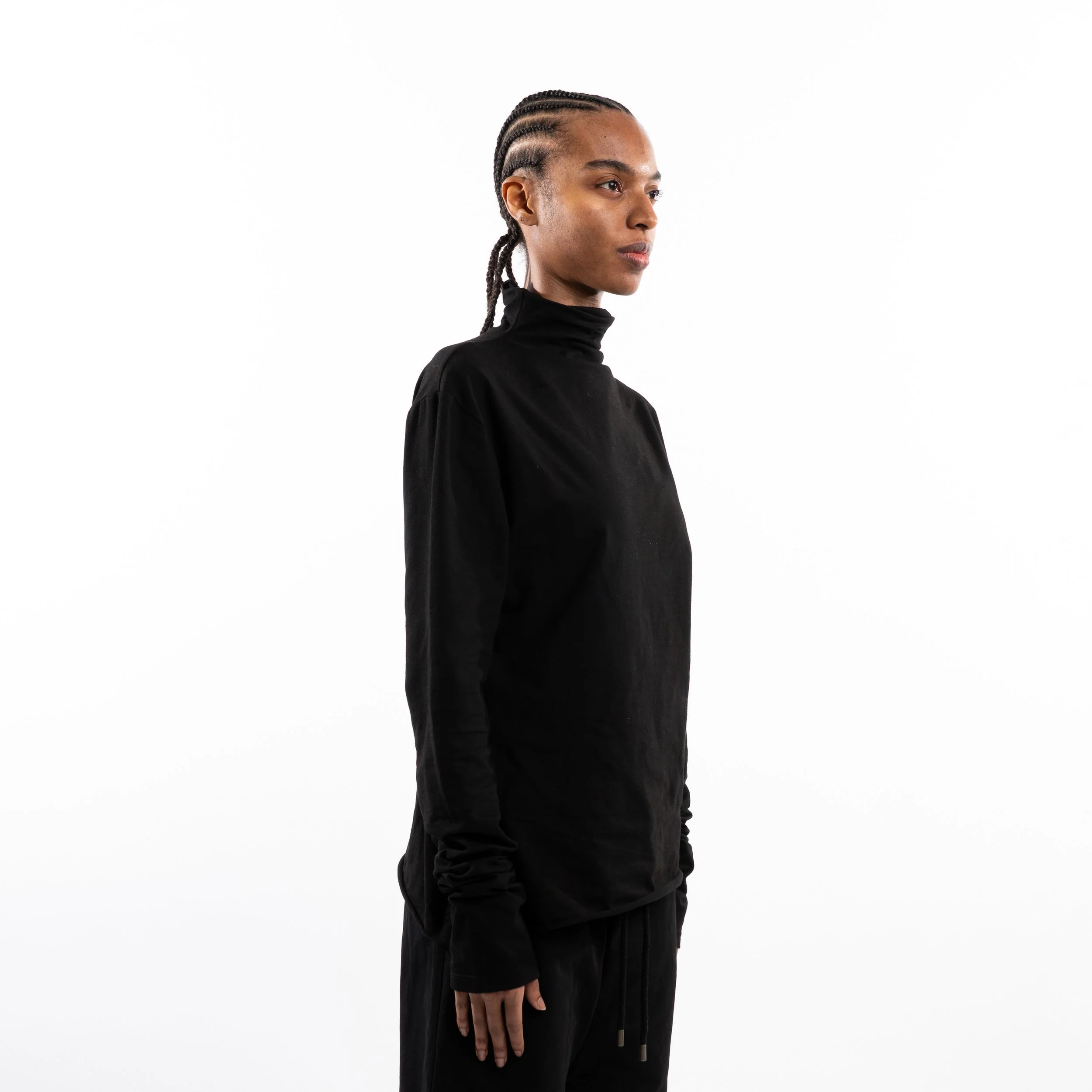 HW26 Ecomm On body-071.jpg