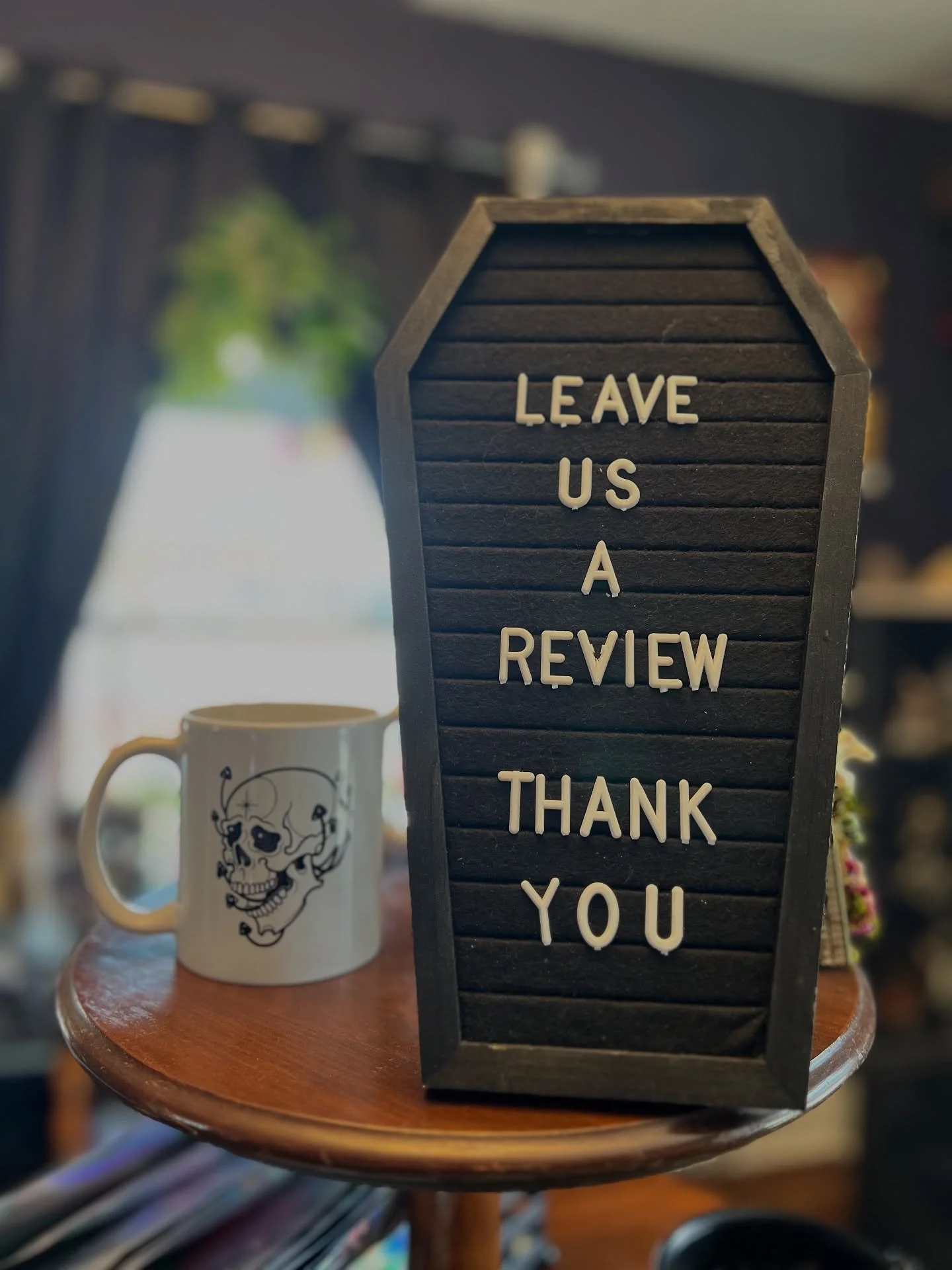 Happy Monday folks!! 🌿

If you&rsquo;ve yet to do so, you we would absolutely love you til the end of time if you head onto Google &amp; leave the shop a review 🥹🫶 - (whether you&rsquo;ve gotten tattooed by us, or bought an oddity from our shop!)
