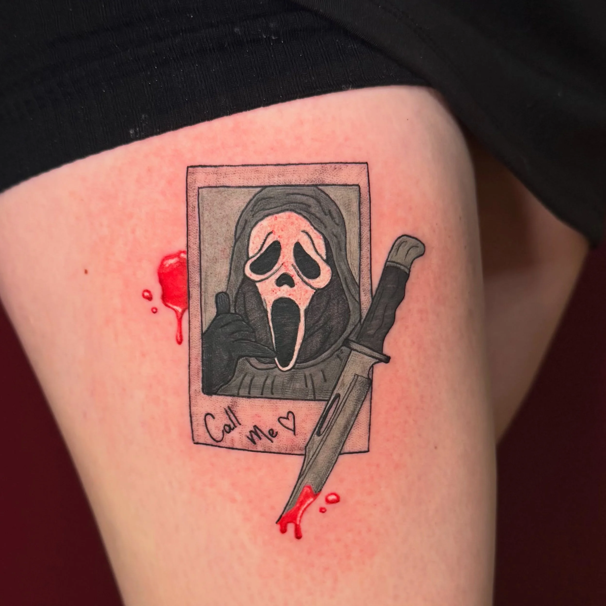 slash and thrash with ya faaaav Ghostface 🤠 my absolute fav and I&rsquo;m so glad I got to tattoo this lil one 🤞

Made with @crybabytattooproducts cartridges

Booking for July
Thanks for looking 🫶
Likes and Shares are appreciated 🖤

#tattoos #fem