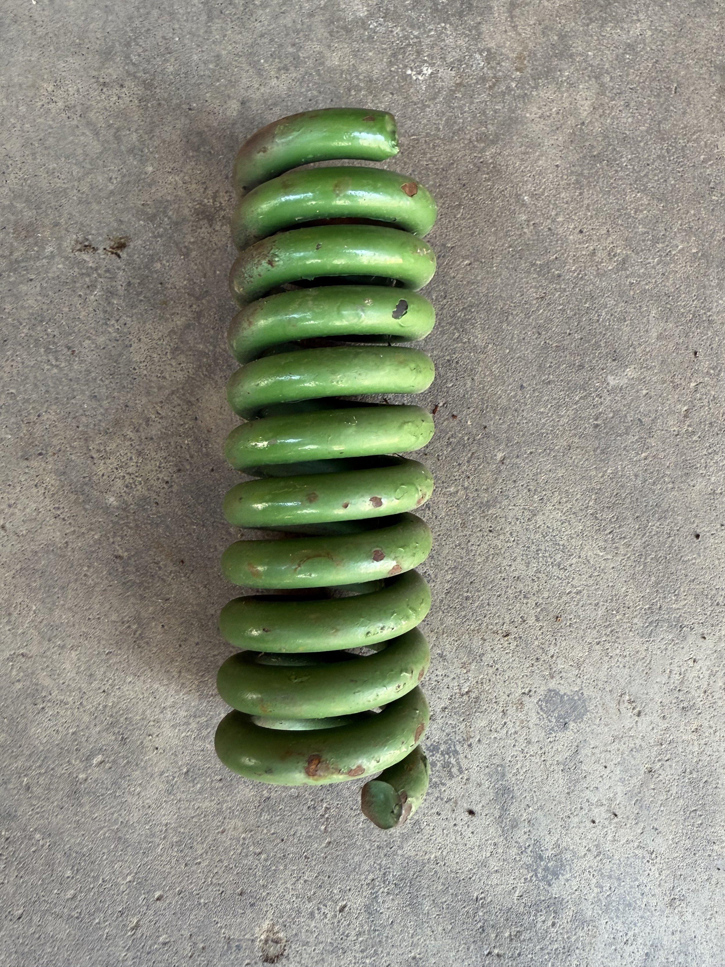 A B G Pan Seat Spring A618R