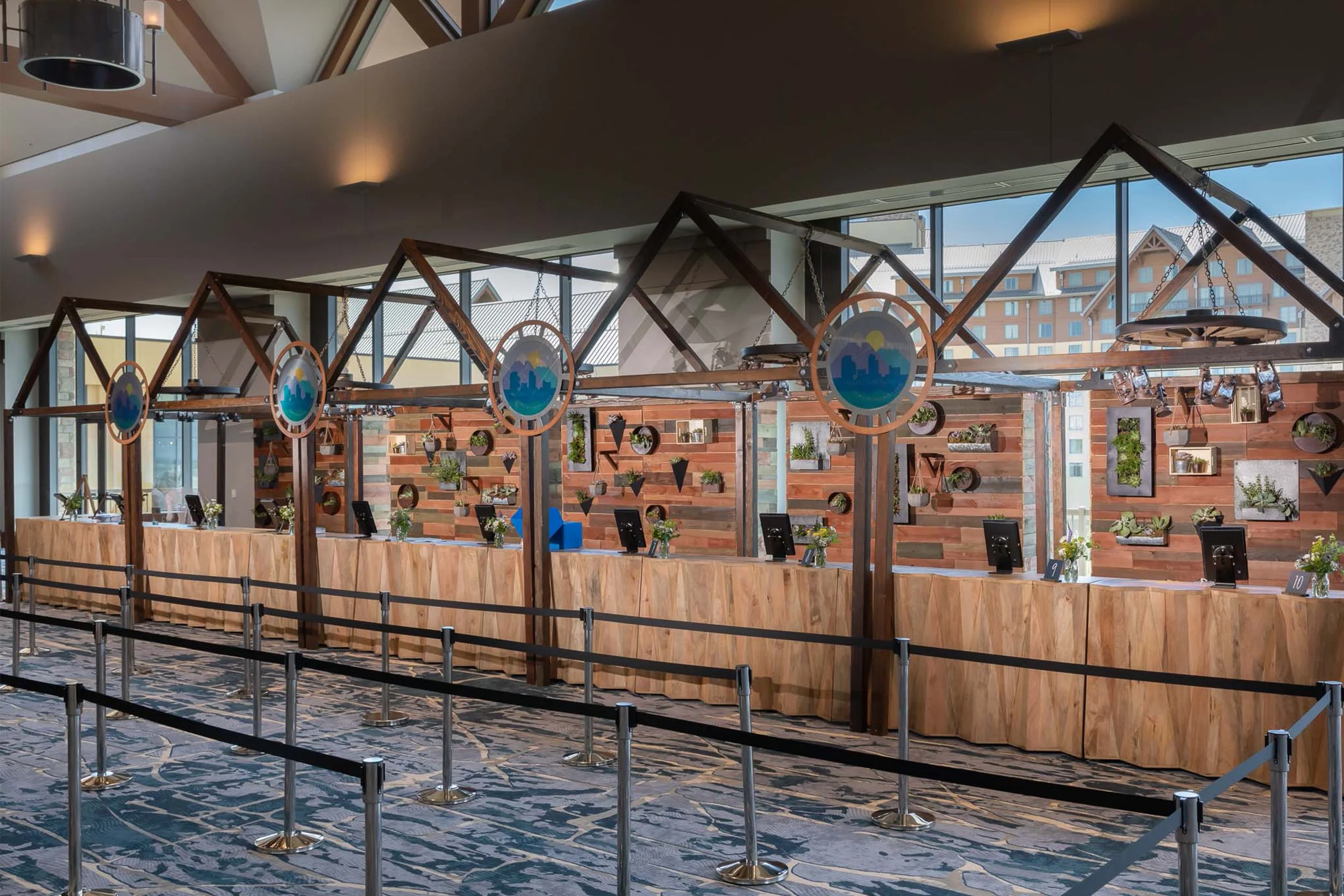 Event_images_horizontal_0000s_0007_Blue Spark - Gaylord Rockies - Registration Experience (104).jpg