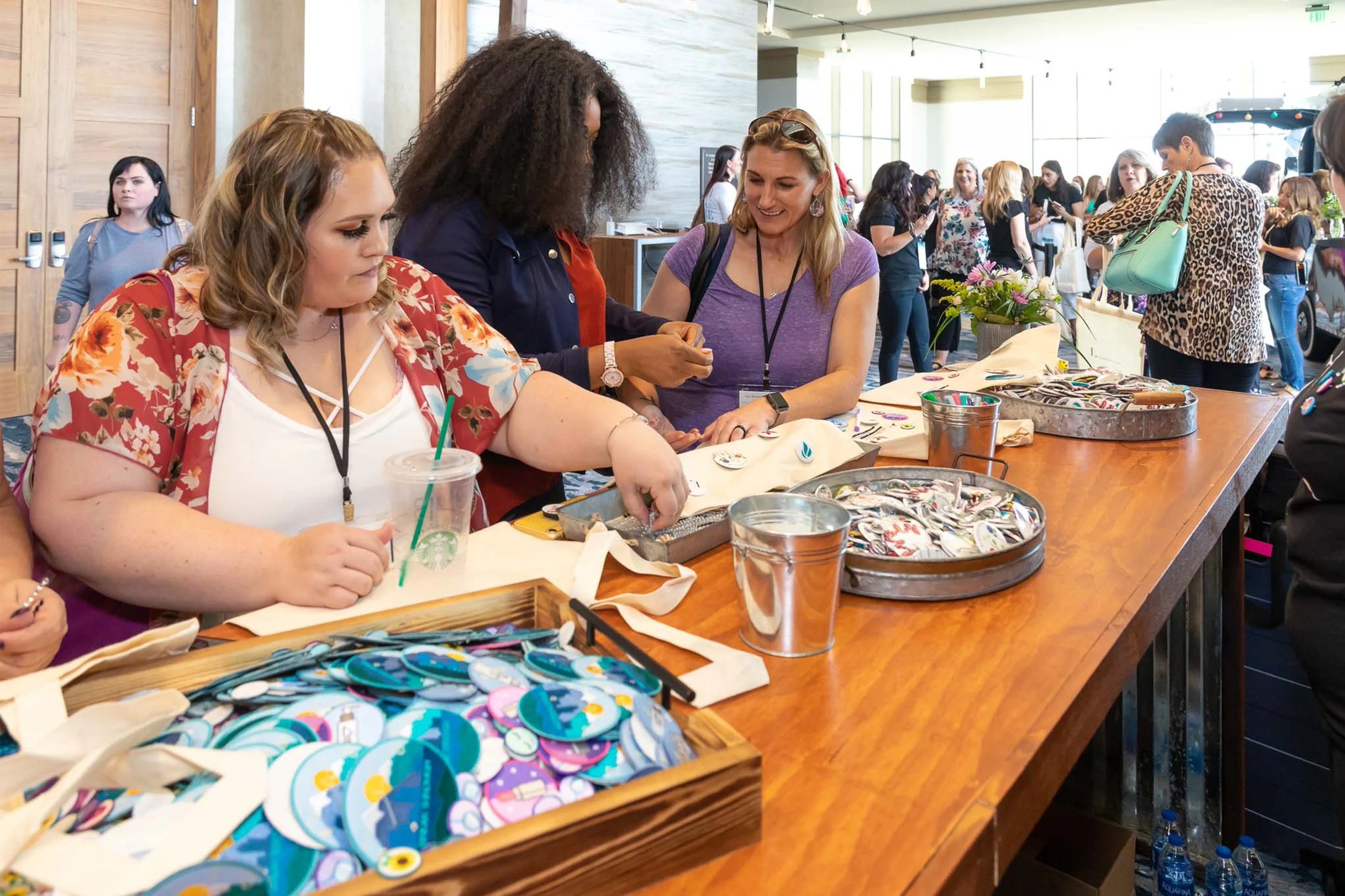 Event_images_horizontal_0000s_0005_Blue Spark - Gaylord Rockies - Registration Experience (254).jpg
