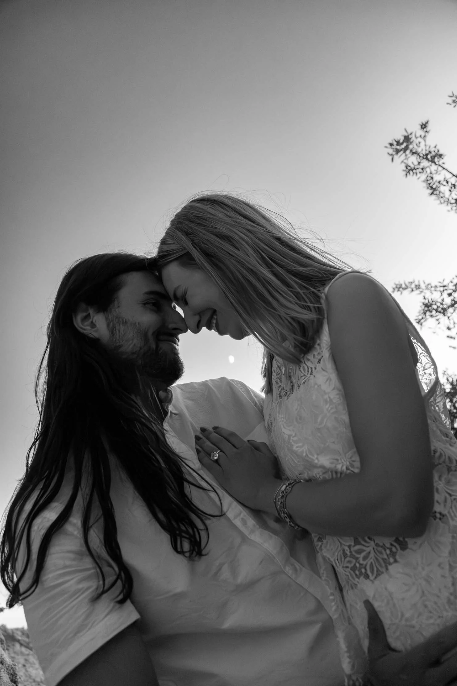black-and-white-engagement-portrait-forehead-touch-greece.jpg